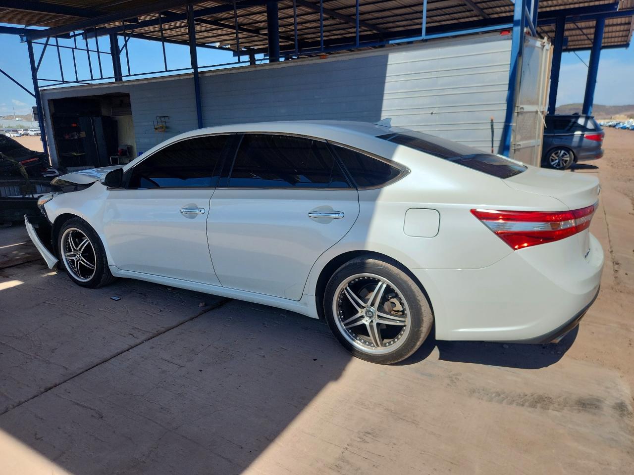 2013 Toyota Avalon Limited White vin: 4T1BK1EBXDU063443