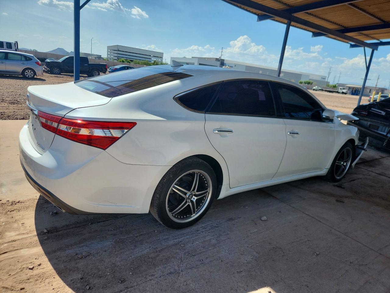 2013 Toyota Avalon Limited White vin: 4T1BK1EBXDU063443