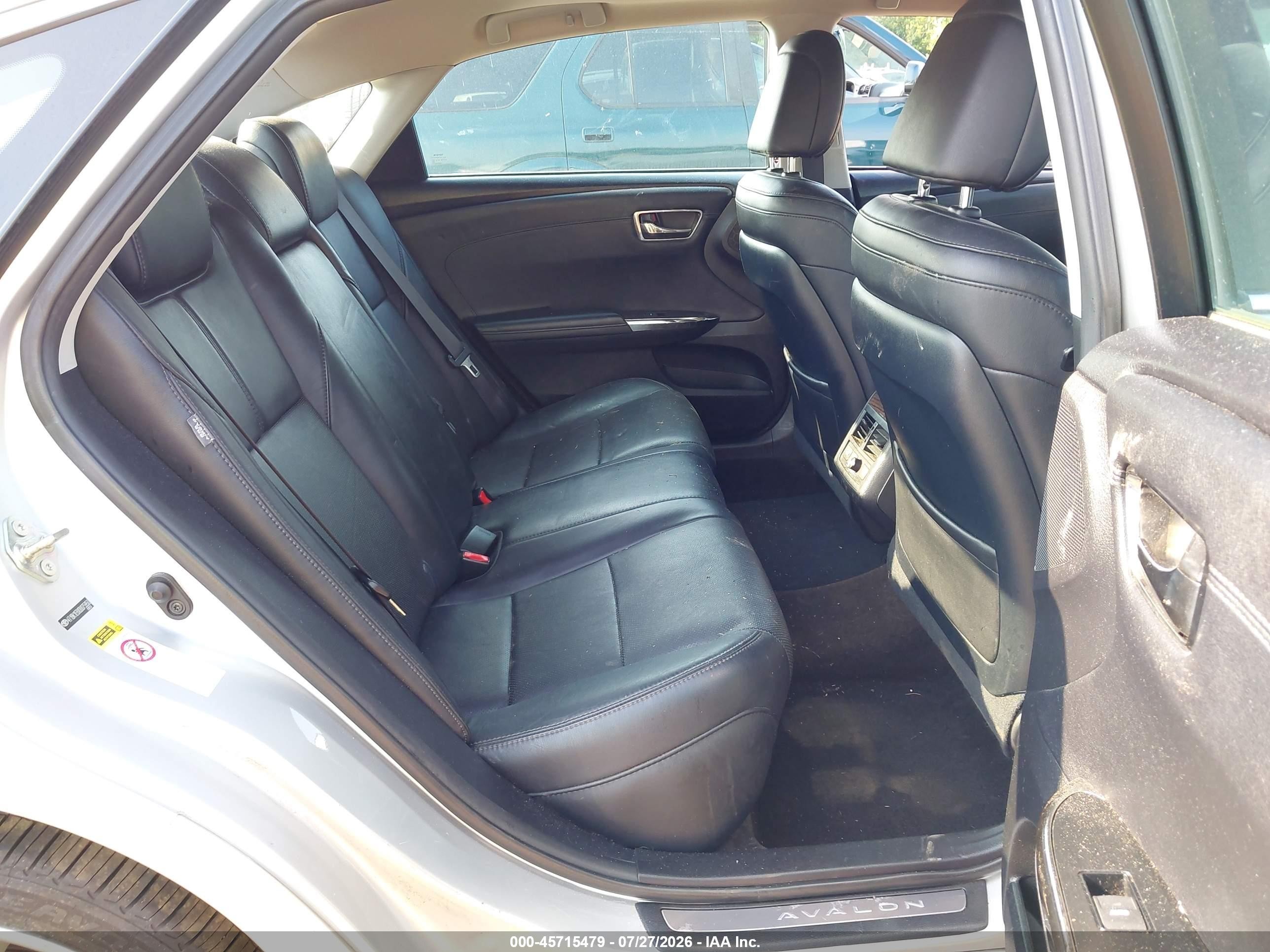 2013 Toyota Avalon Limited Silver vin: 4T1BK1EBXDU075950