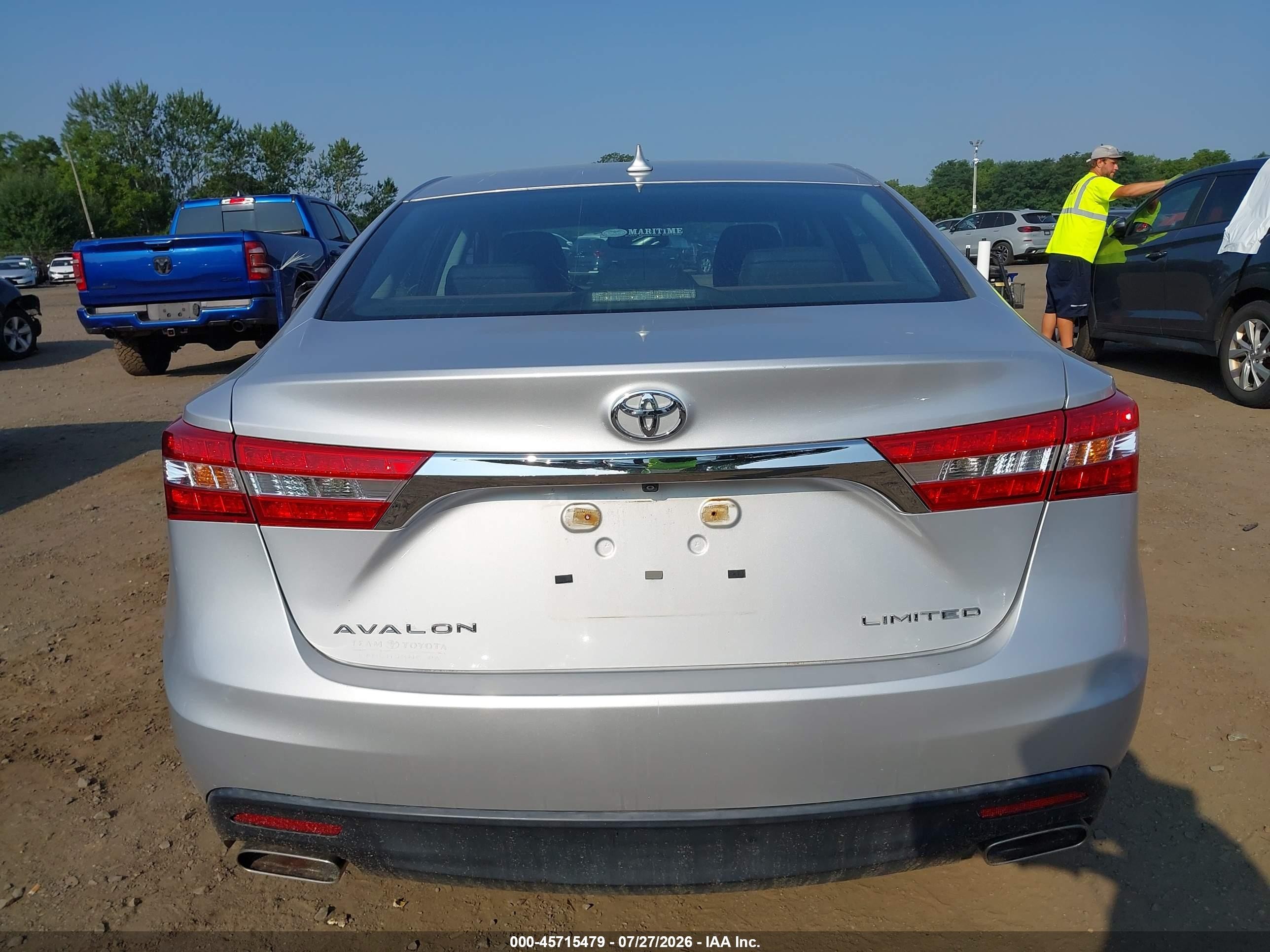 2013 Toyota Avalon Limited Silver vin: 4T1BK1EBXDU075950