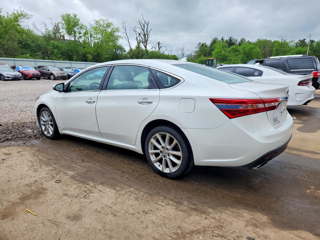 2014 Toyota Avalon Limited White vin: 4T1BK1EBXEU105529