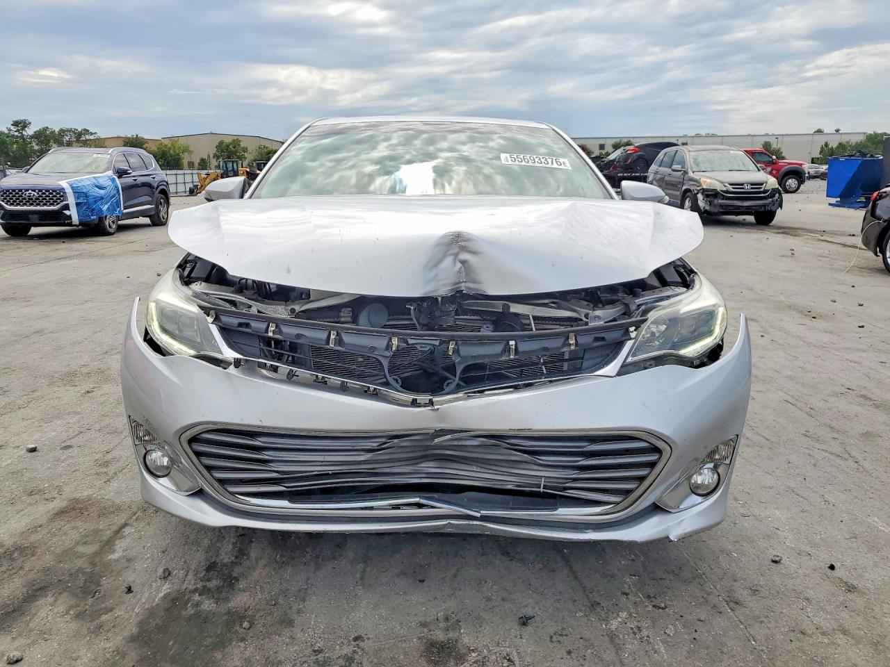 2014 Toyota Avalon Limited Silver vin: 4T1BK1EBXEU113937