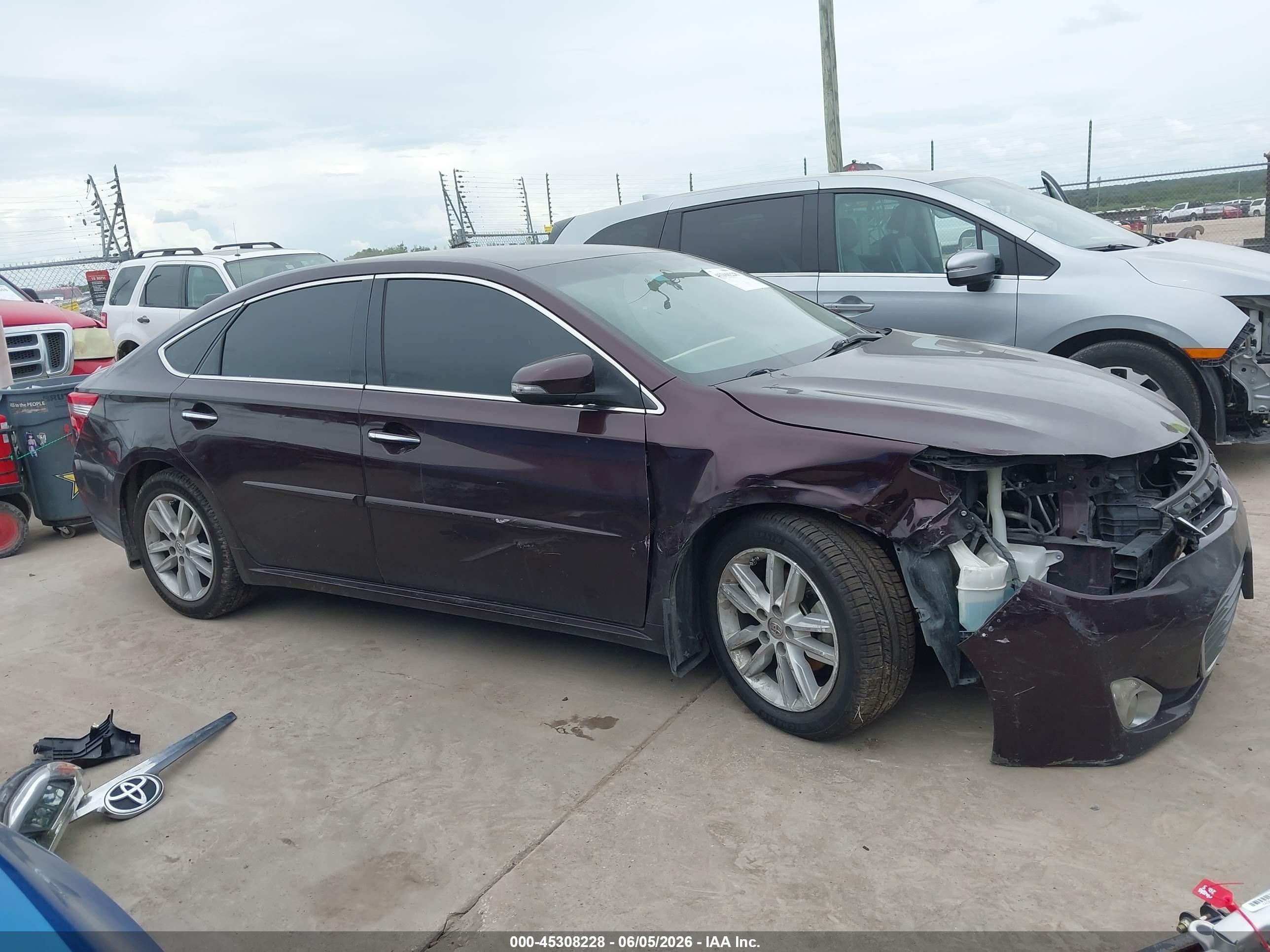 2014 Toyota Avalon Xle Maroon vin: 4T1BK1EBXEU116188