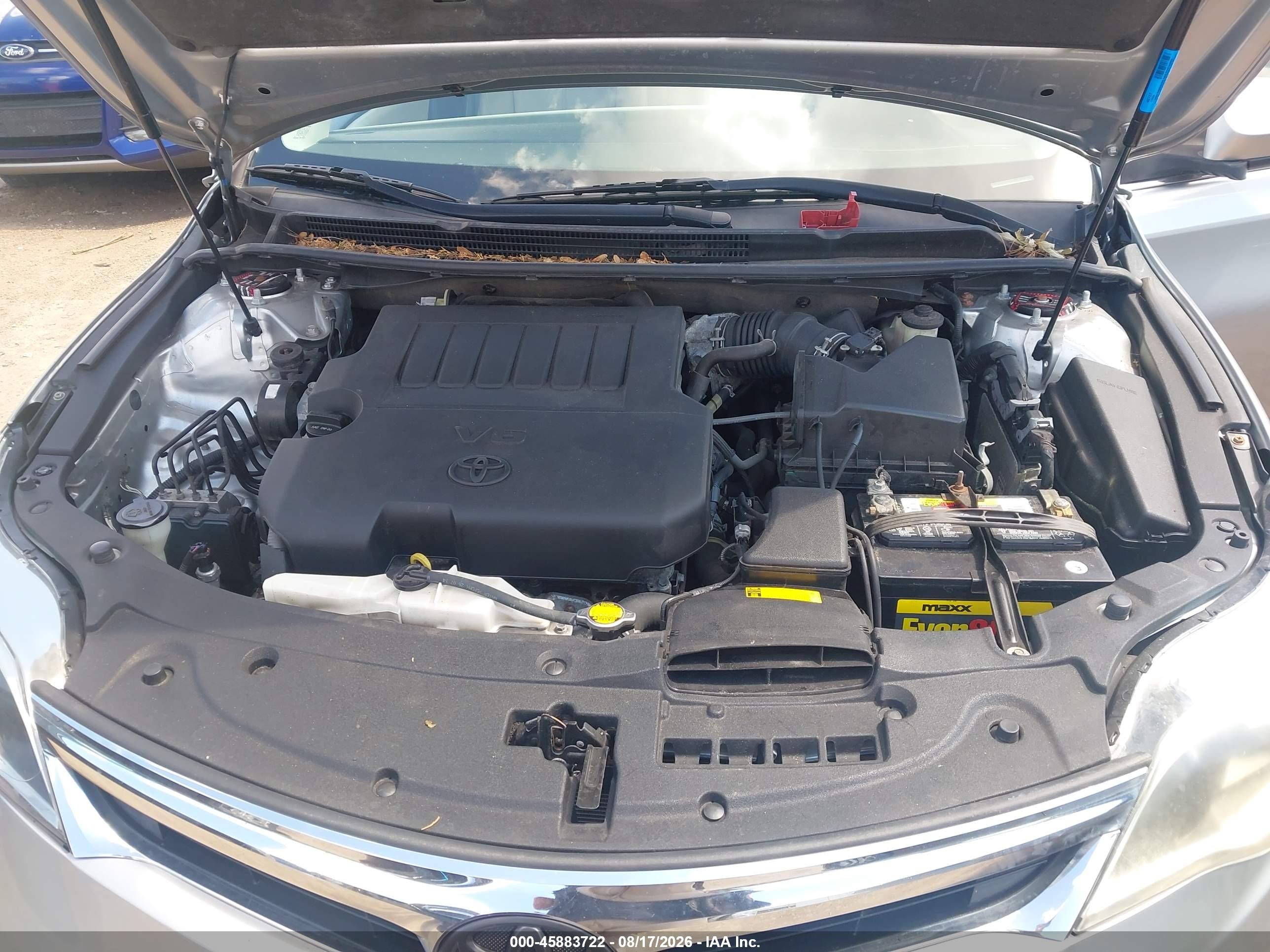 2015 Toyota Avalon   Silver vin: 4T1BK1EBXFU148897