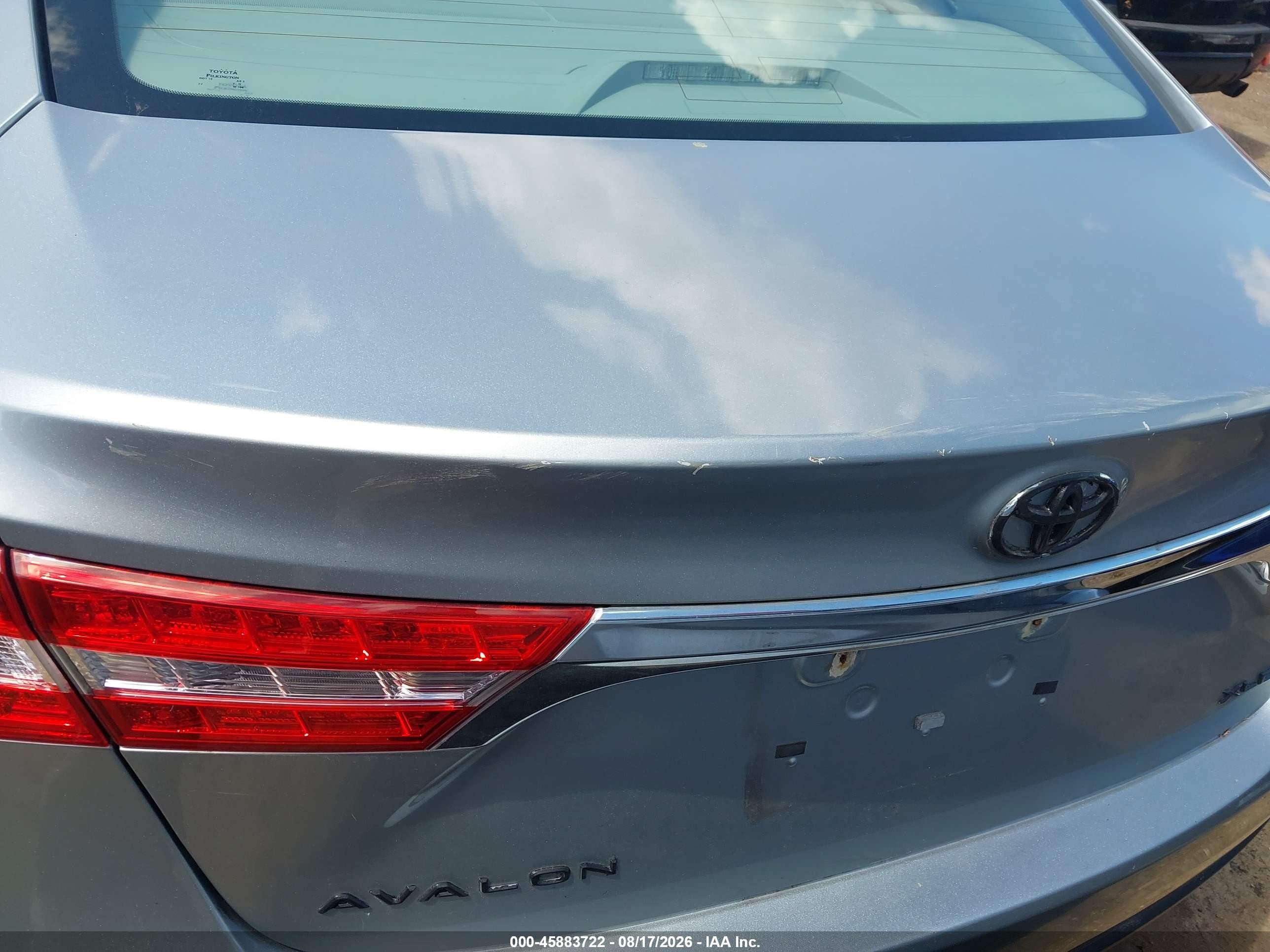 2015 Toyota Avalon   Silver vin: 4T1BK1EBXFU148897