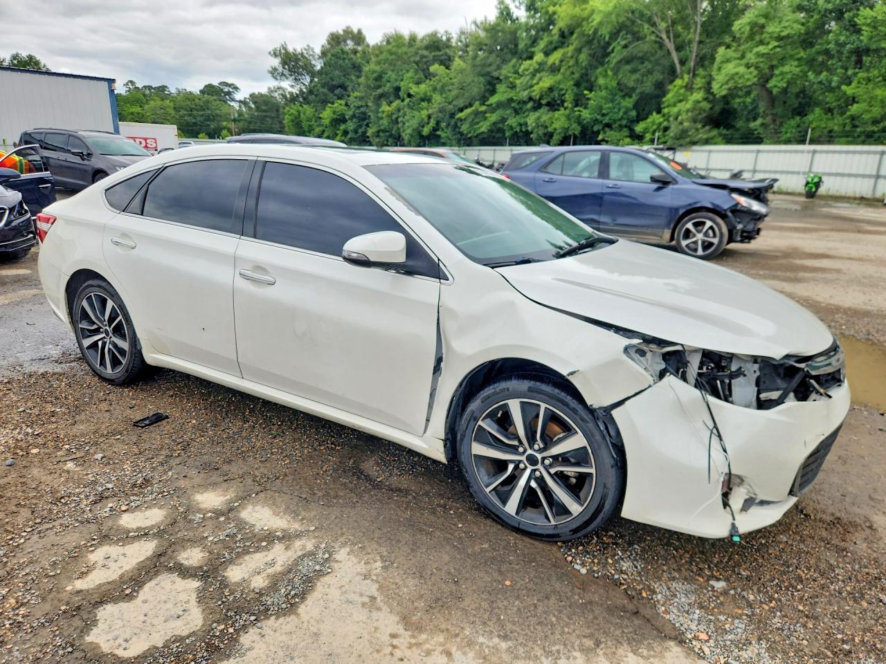 2015 Toyota Avalon Limited White vin: 4T1BK1EBXFU185044