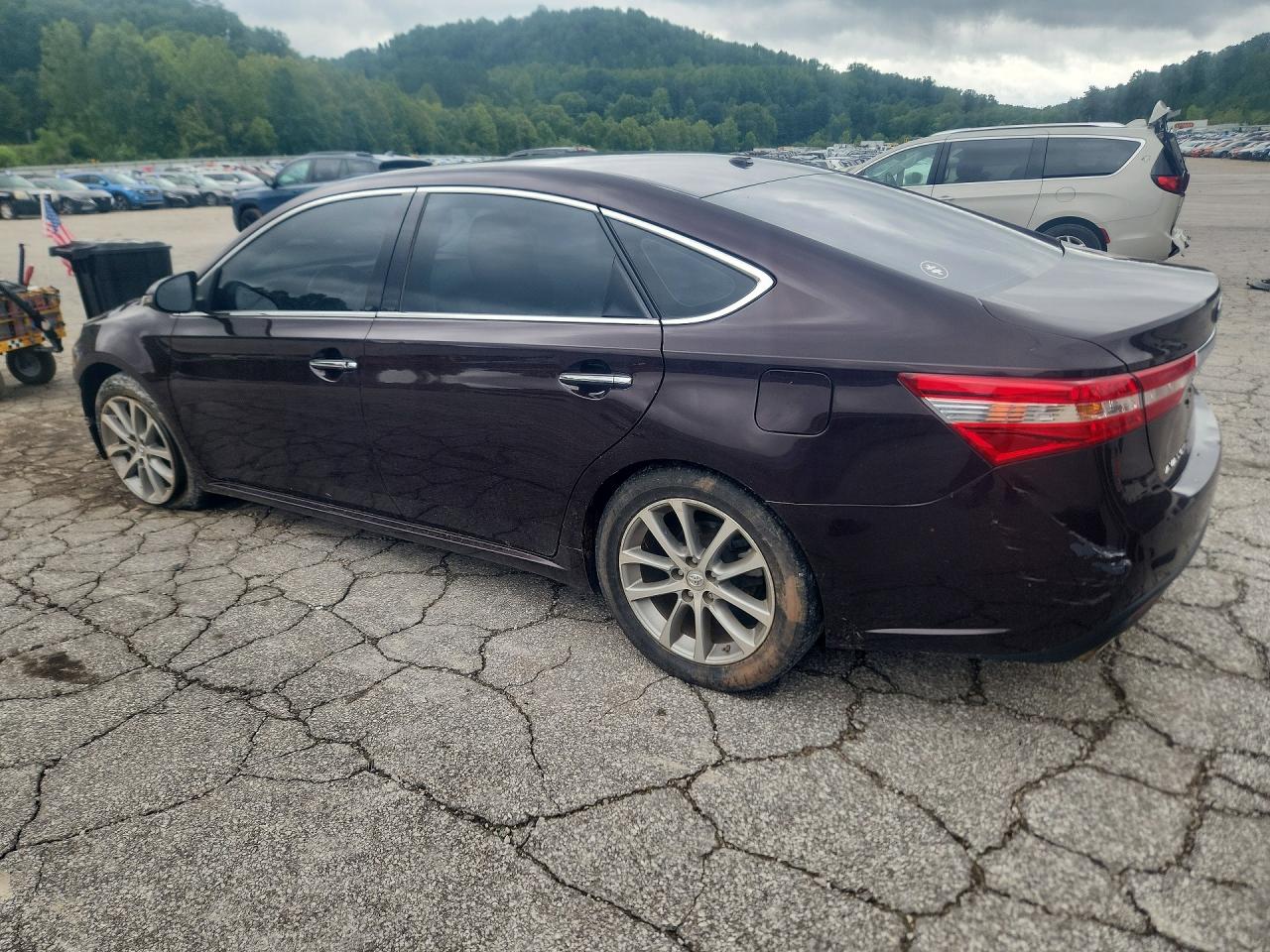 2015 Toyota Avalon Xle Touring Burgundy vin: 4T1BK1EBXFU191006