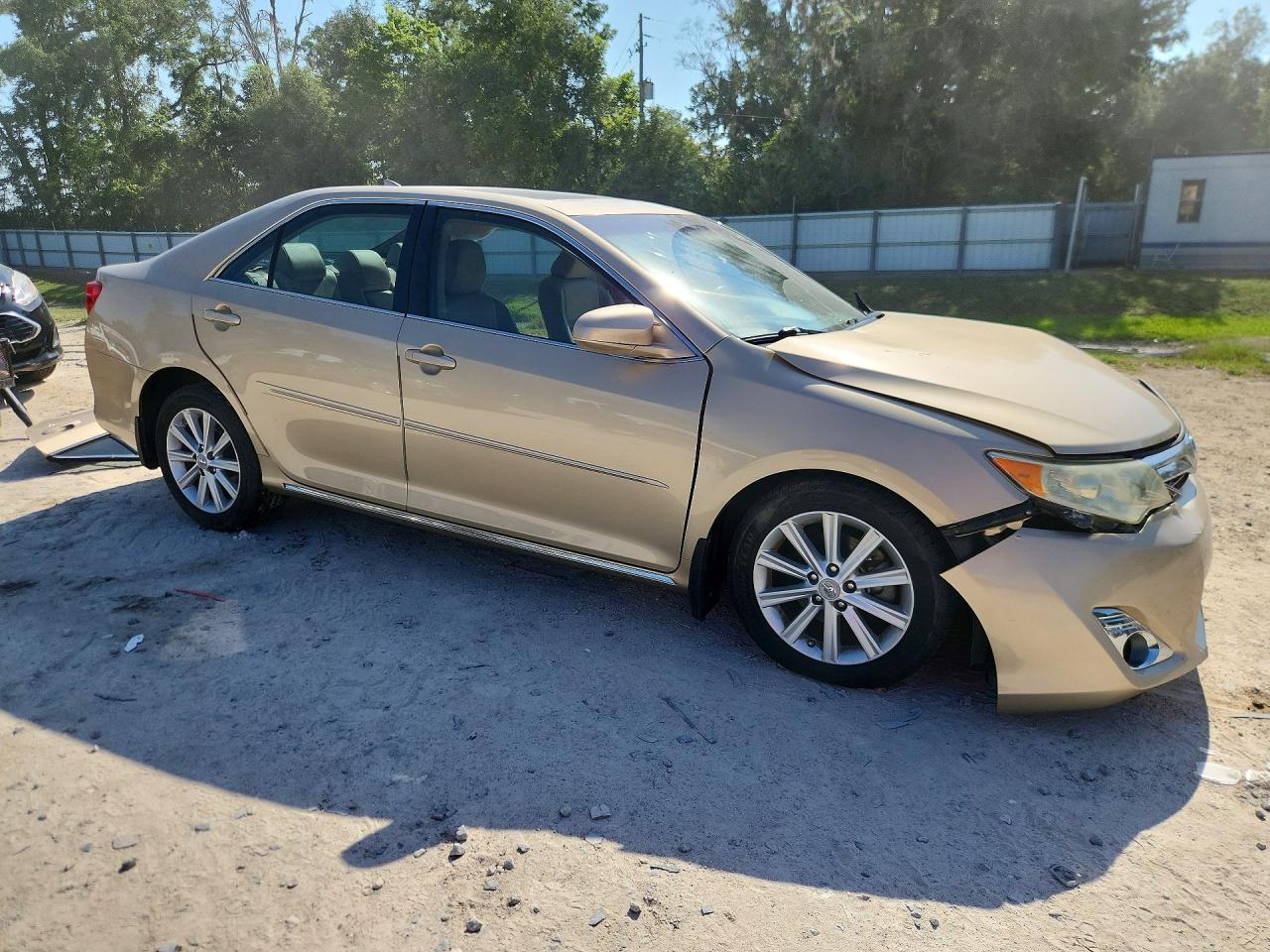 2012 Toyota Camry Xle V6 Tan vin: 4T1BK1FK0CU511542