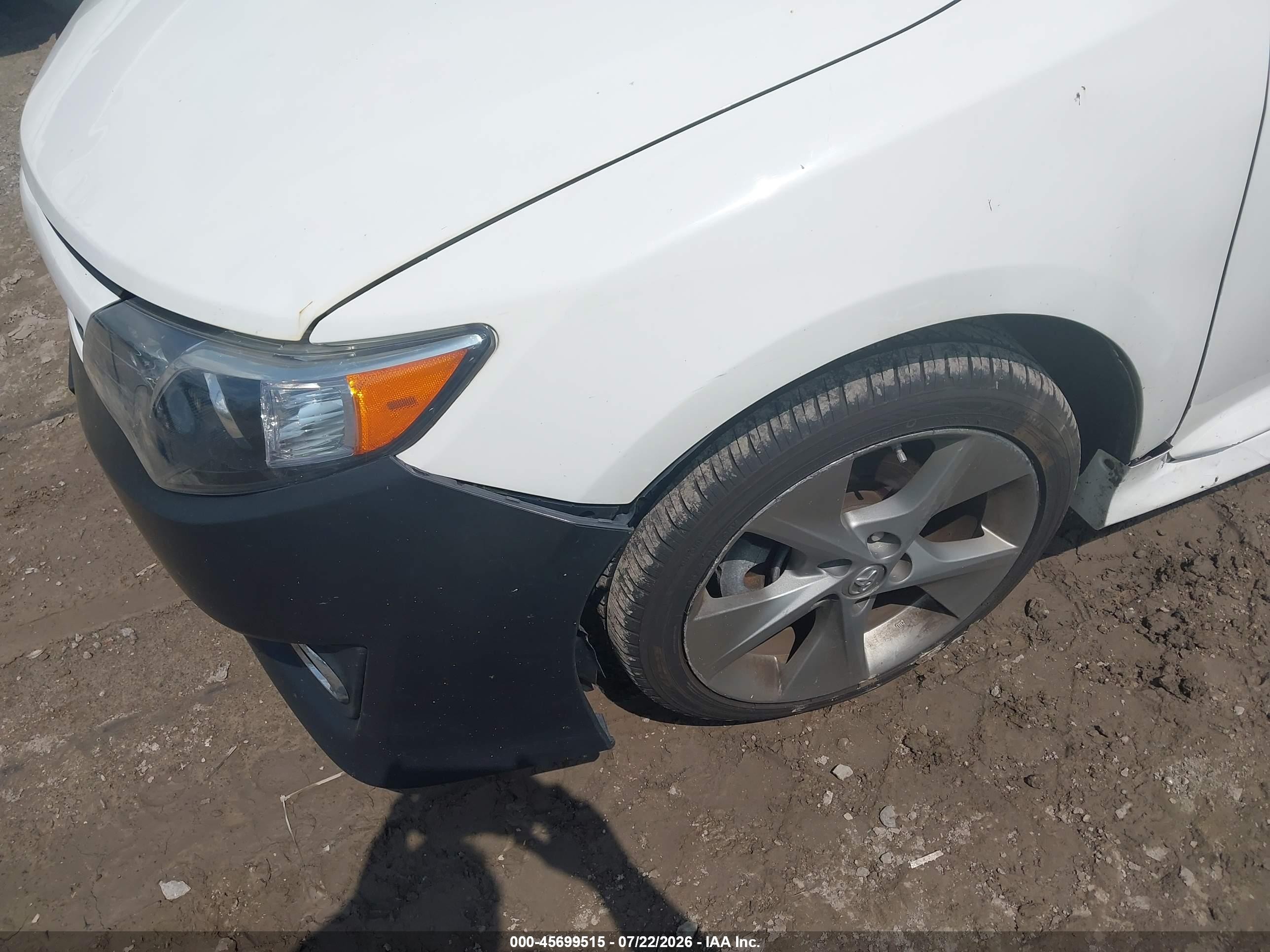 2013 Toyota Camry Se V6 White vin: 4T1BK1FK0DU526107