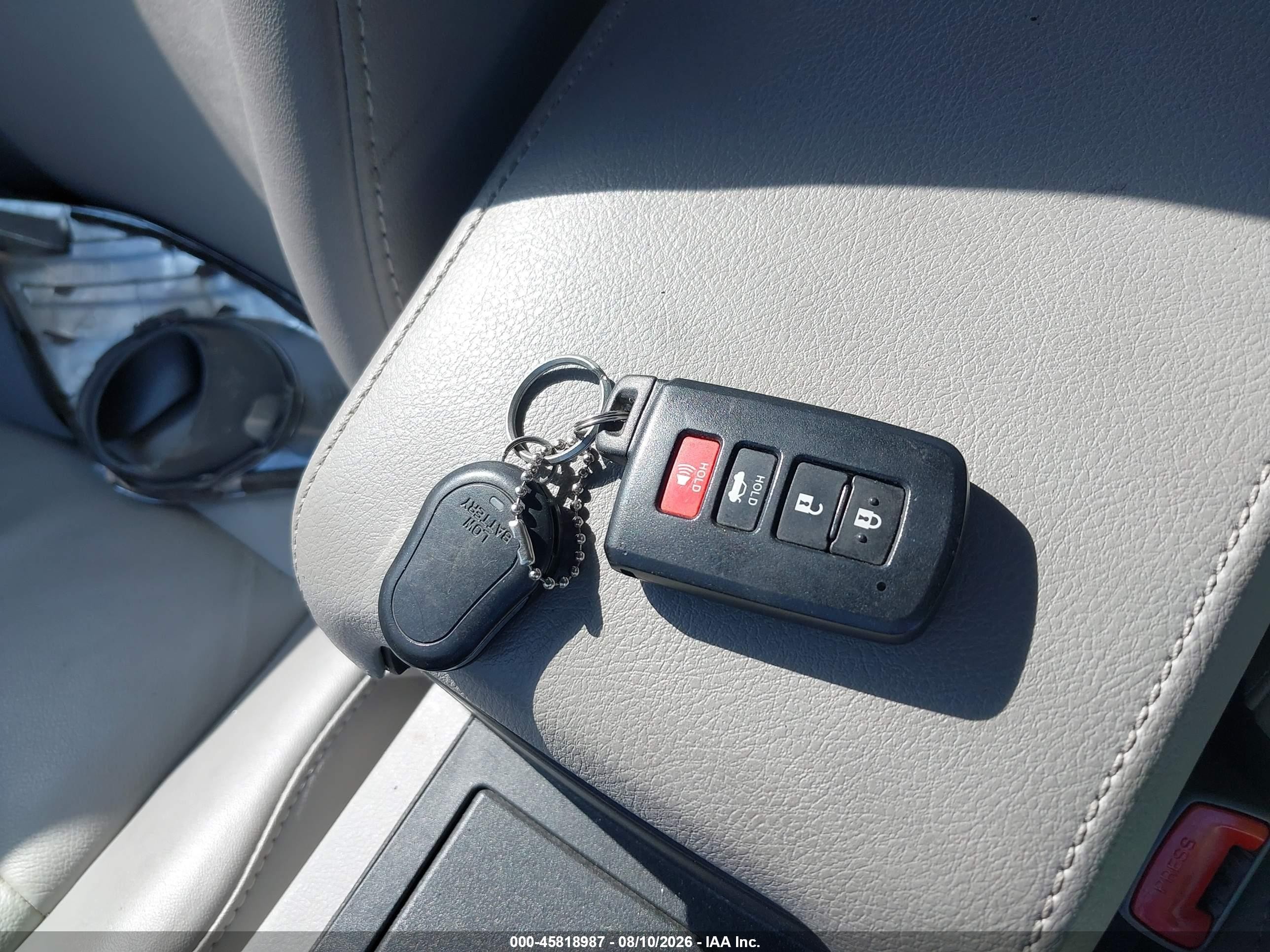 2013 Toyota Camry Xle V6 Silver vin: 4T1BK1FK0DU536880