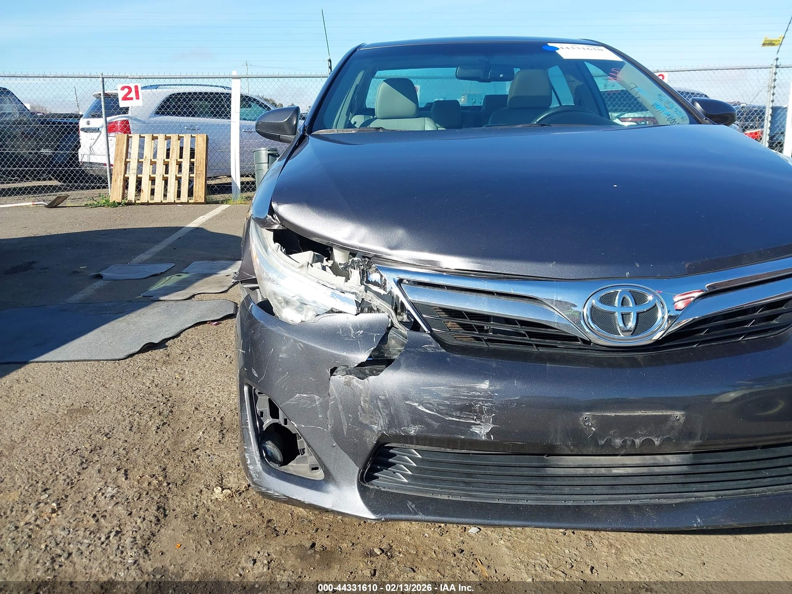 2014 Toyota Camry Xle V6 Gray vin: 4T1BK1FK0EU538193
