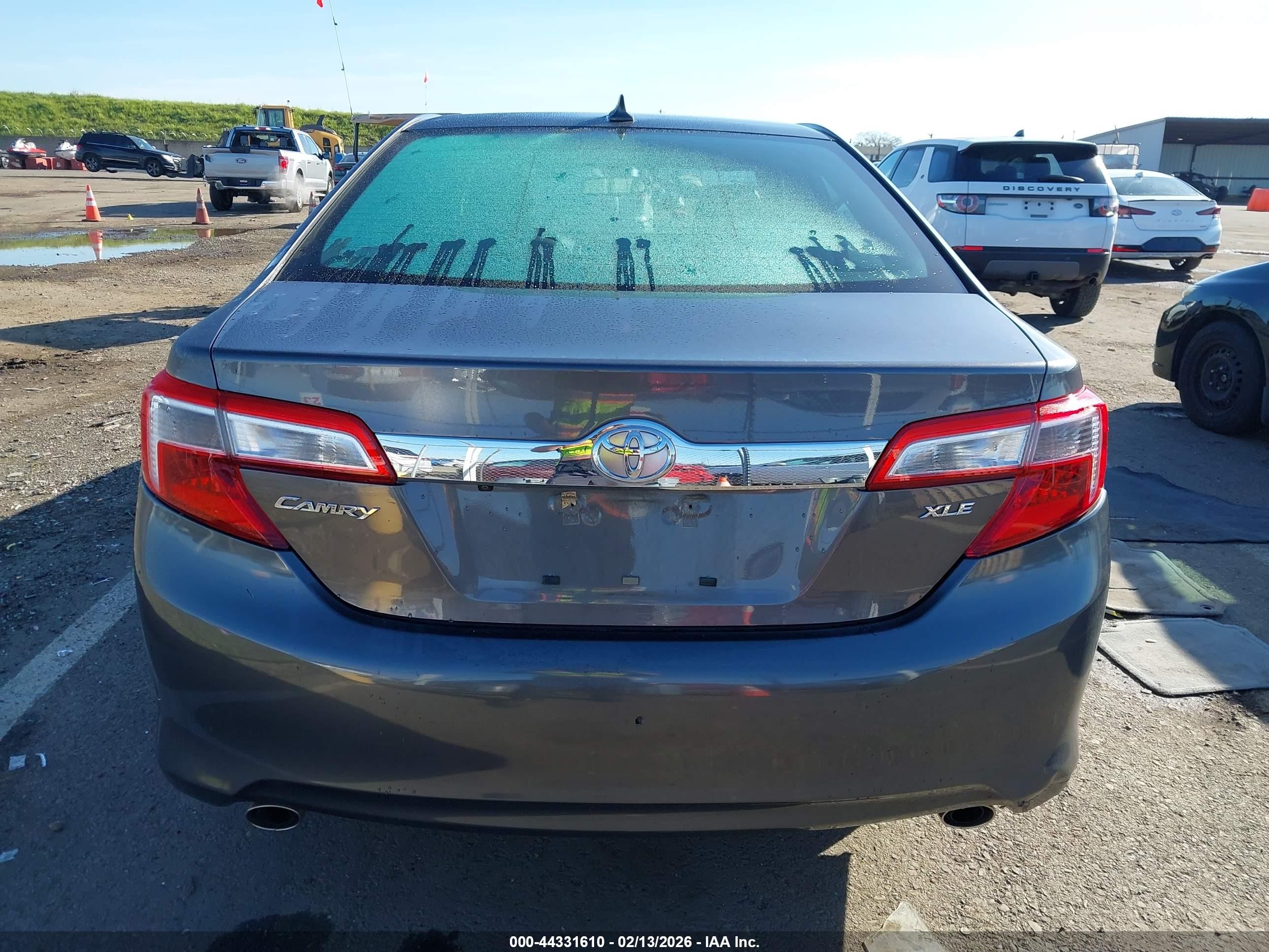 2014 Toyota Camry Xle V6 Gray vin: 4T1BK1FK0EU538193