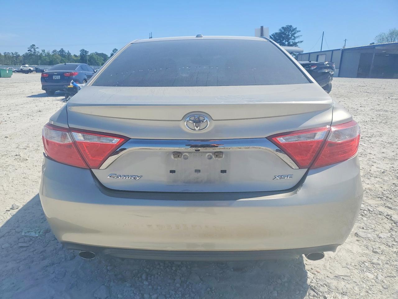 2015 Toyota Camry Xse V6 Желто-коричневый vin: 4T1BK1FK0FU028136