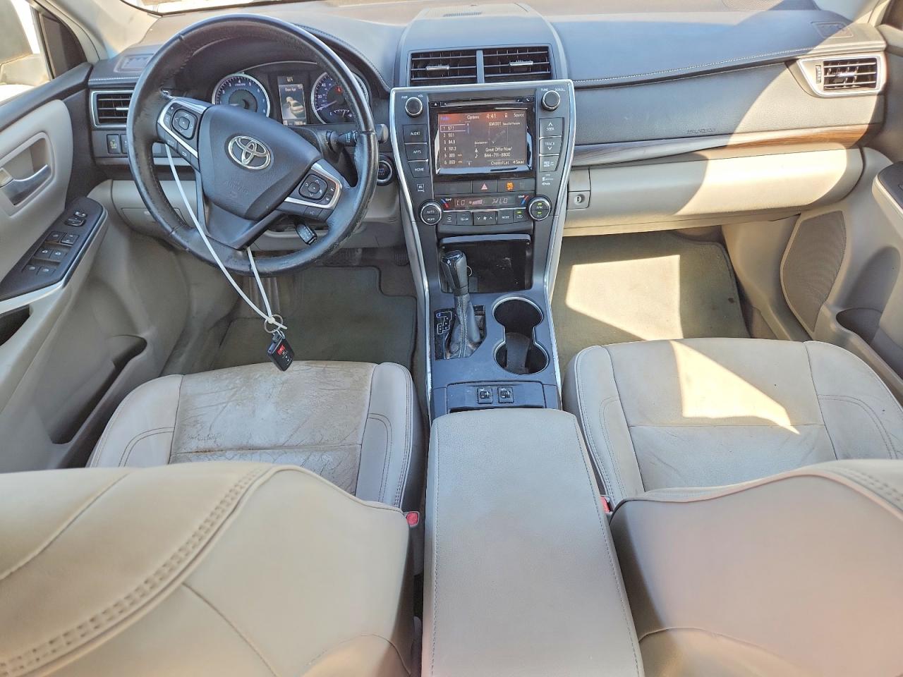 2015 Toyota Camry Xle V6 Серебряный vin: 4T1BK1FK0FU563161