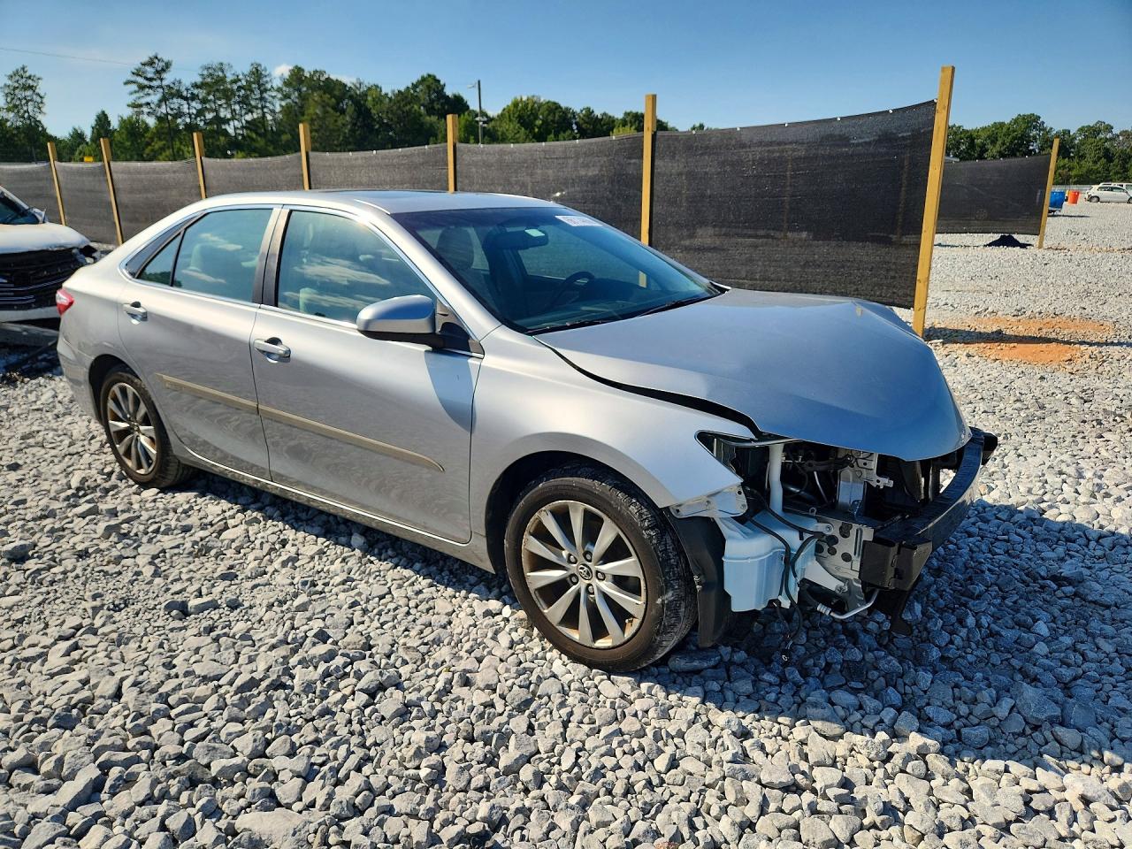 2015 Toyota Camry Xle V6 Серебряный vin: 4T1BK1FK0FU563161