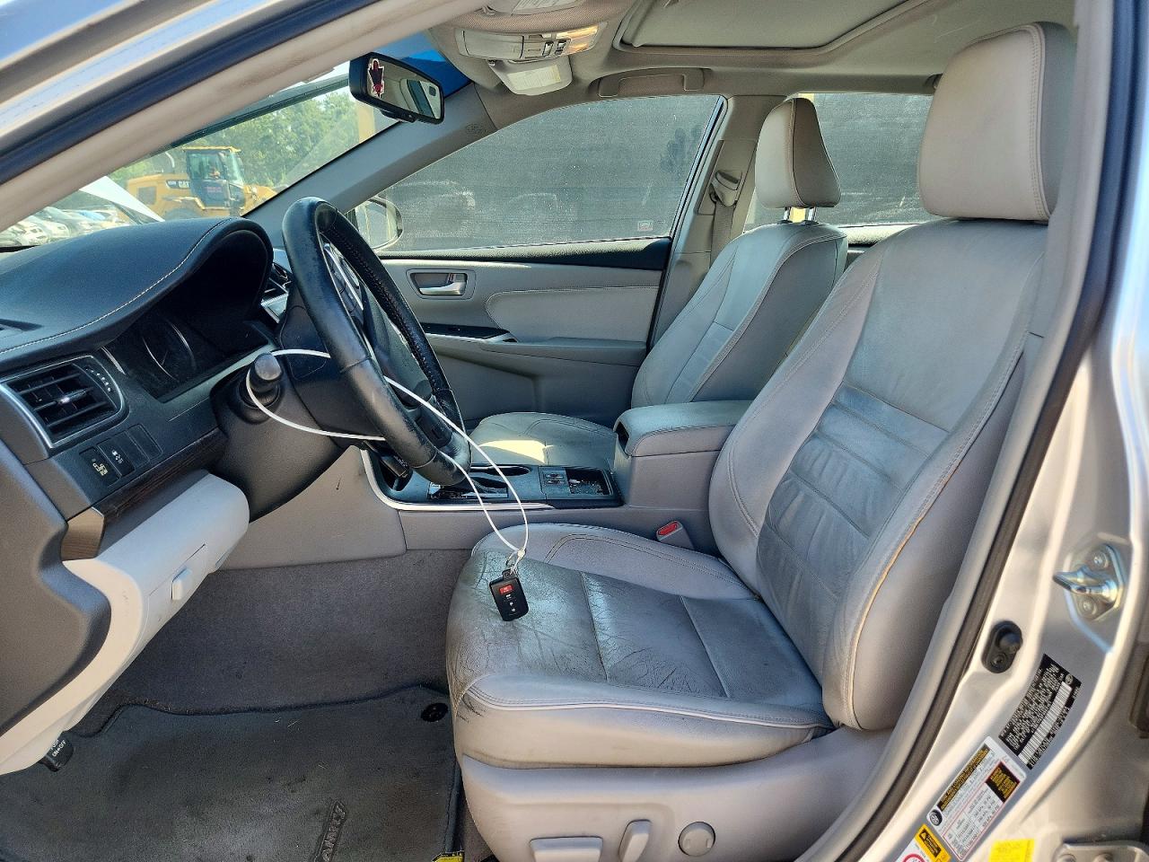 2015 Toyota Camry Xle V6 Серебряный vin: 4T1BK1FK0FU563161