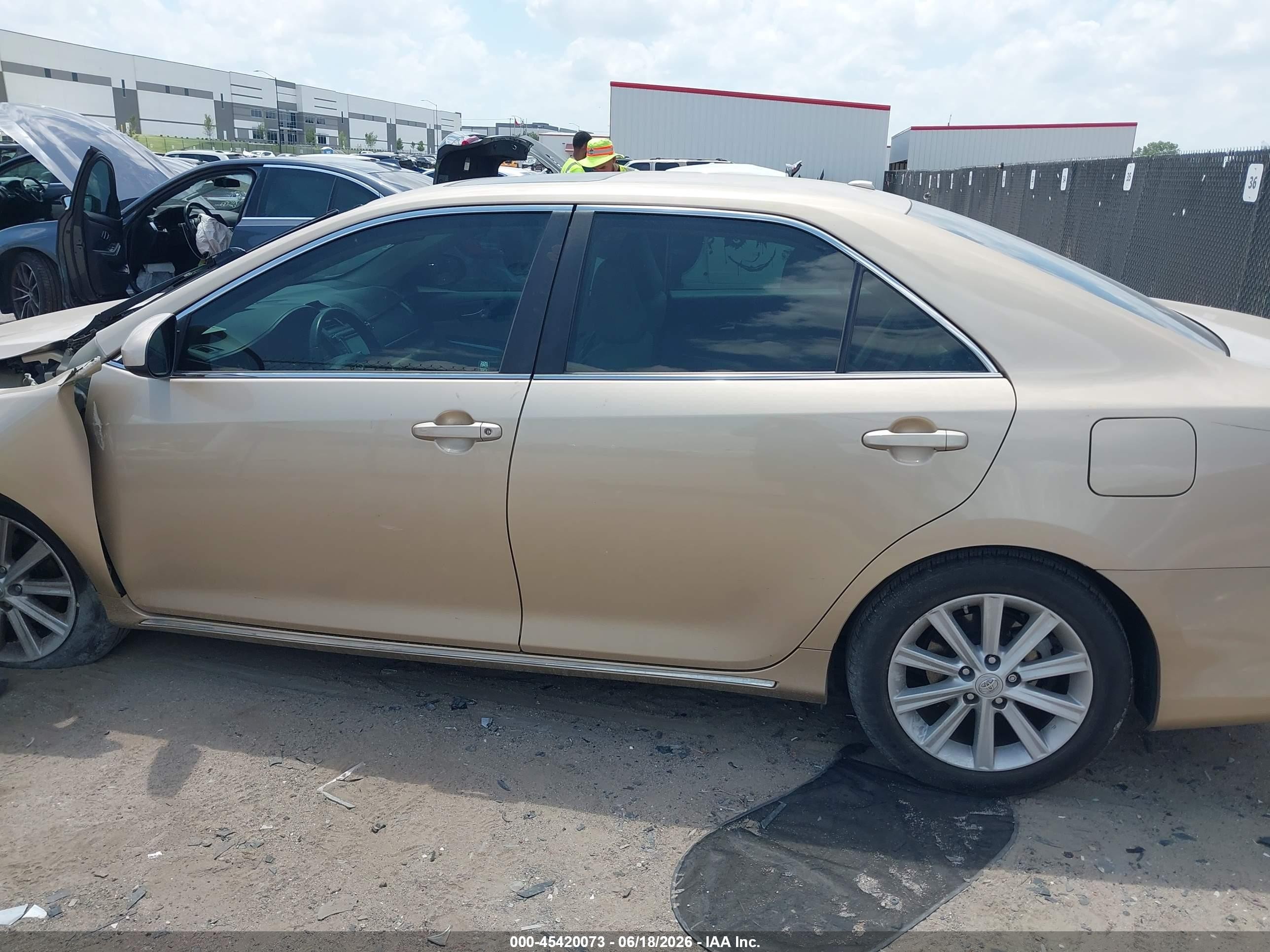 2012 Toyota Camry Xle V6 Beige vin: 4T1BK1FK1CU001118