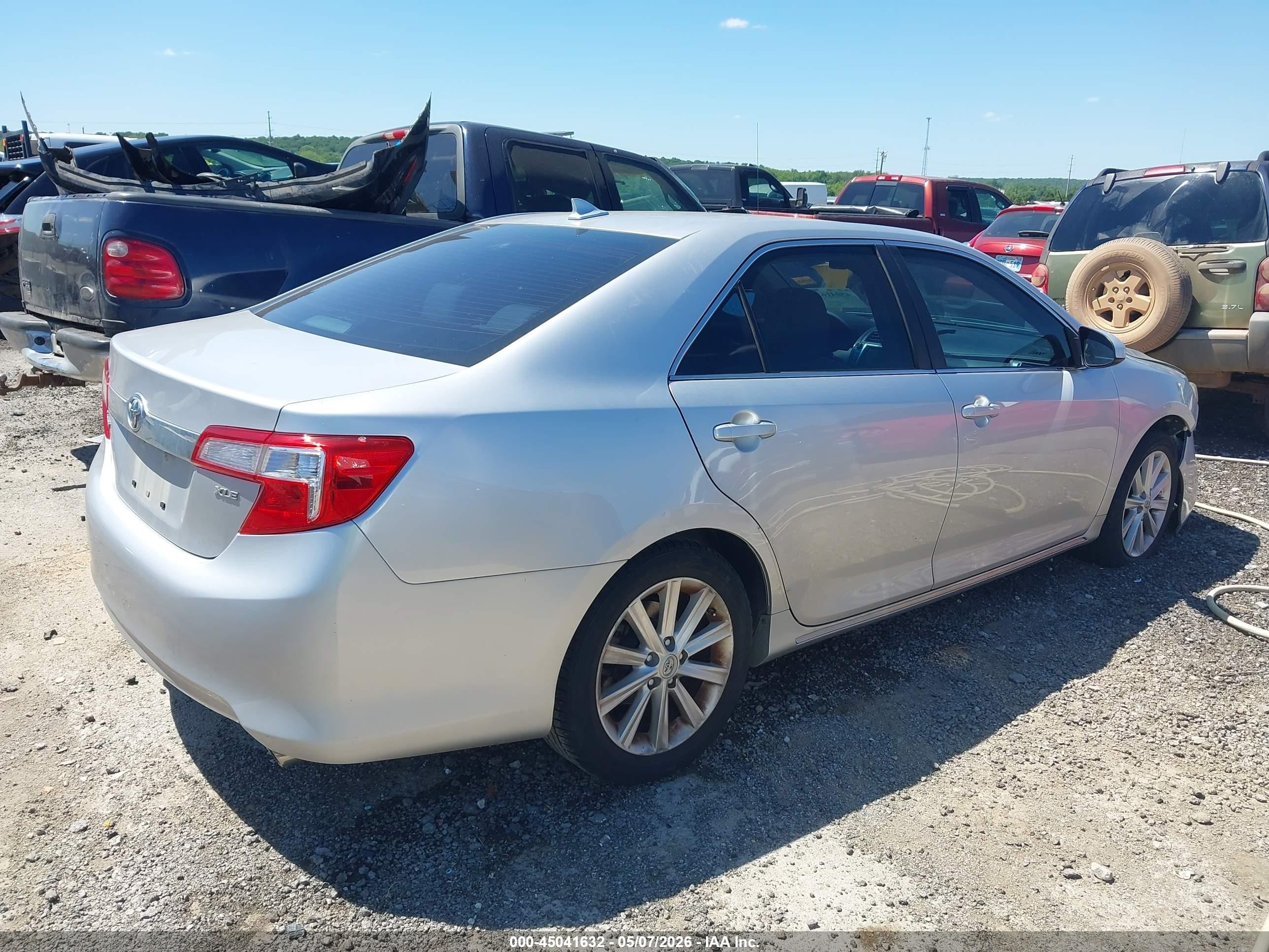 2013 Toyota Camry Xle V6 Серебряный vin: 4T1BK1FK1DU531073