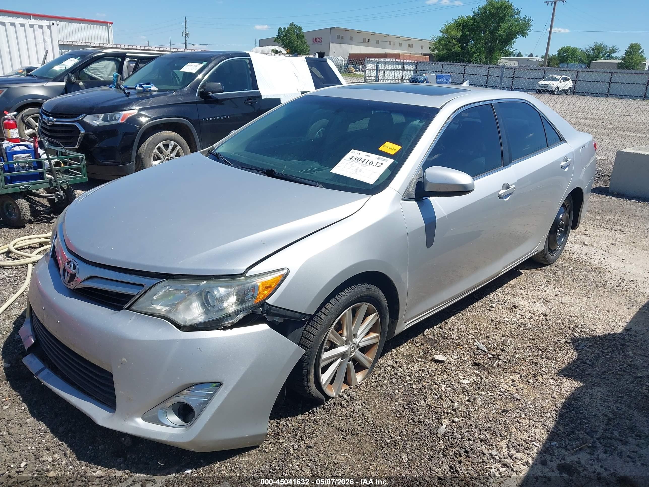 2013 Toyota Camry Xle V6 Серебряный vin: 4T1BK1FK1DU531073