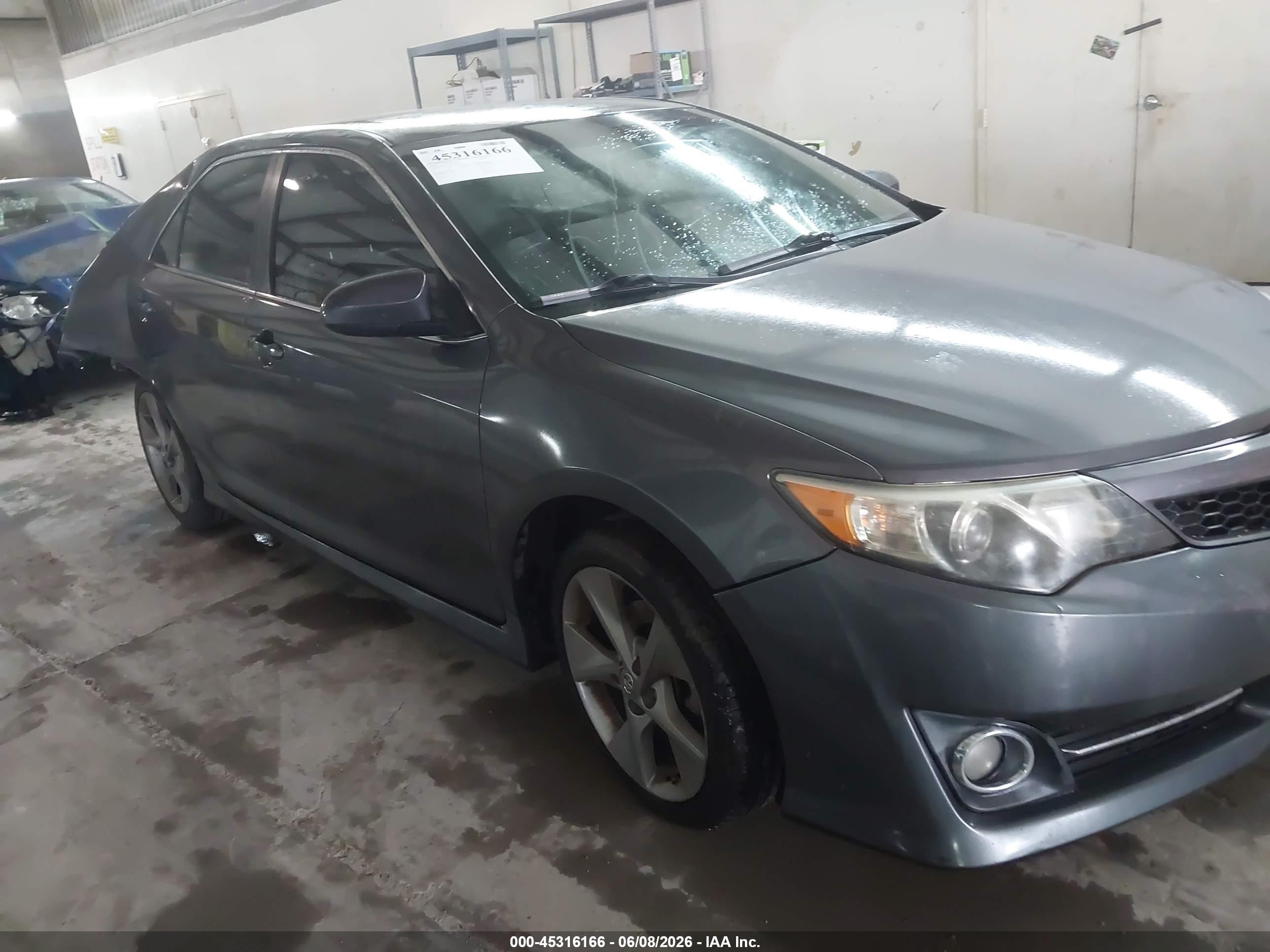 2014 Toyota Camry Se V6 Gray vin: 4T1BK1FK1EU025387