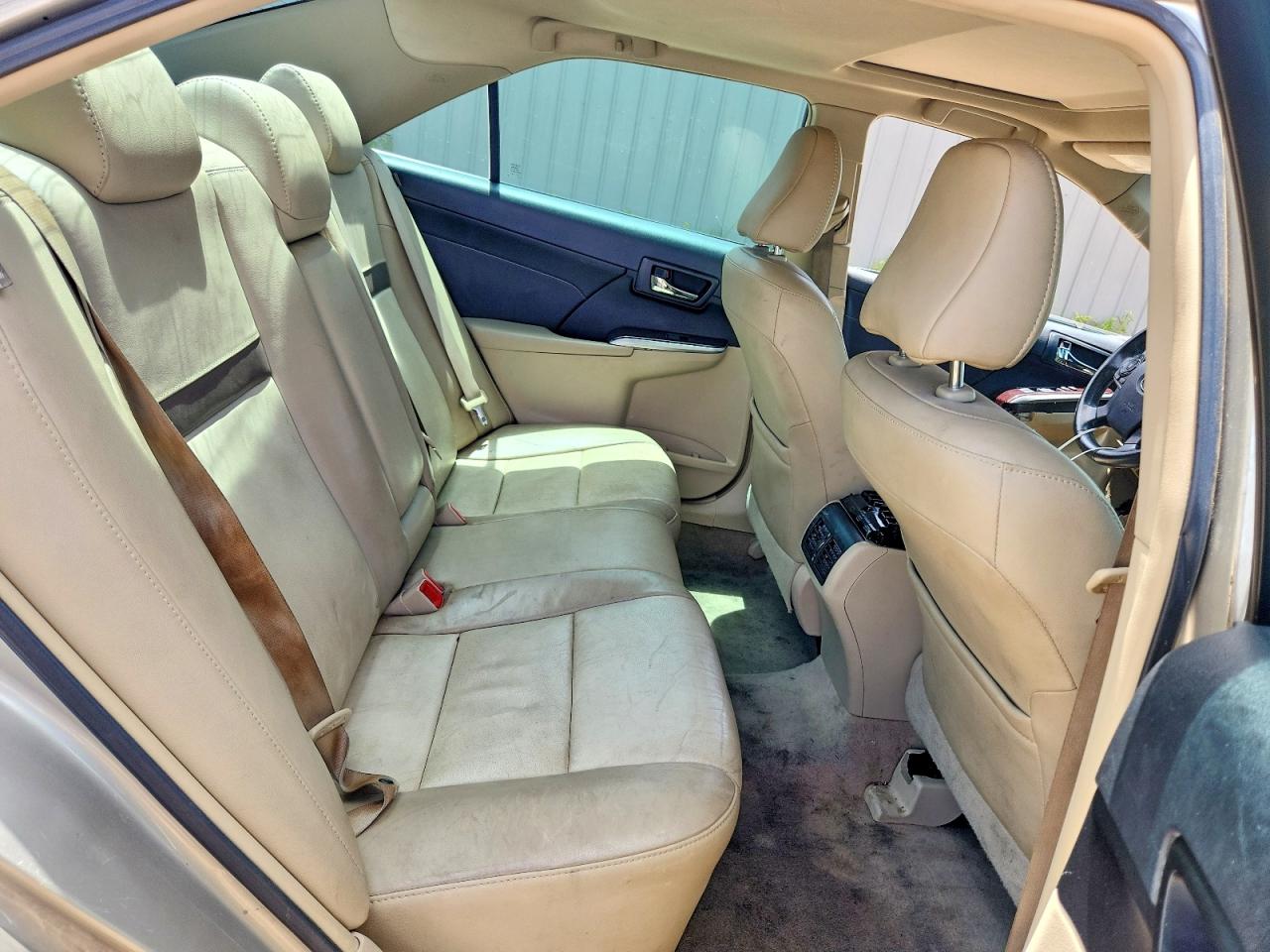 2014 Toyota Camry Xle V6 Gold vin: 4T1BK1FK1EU026250
