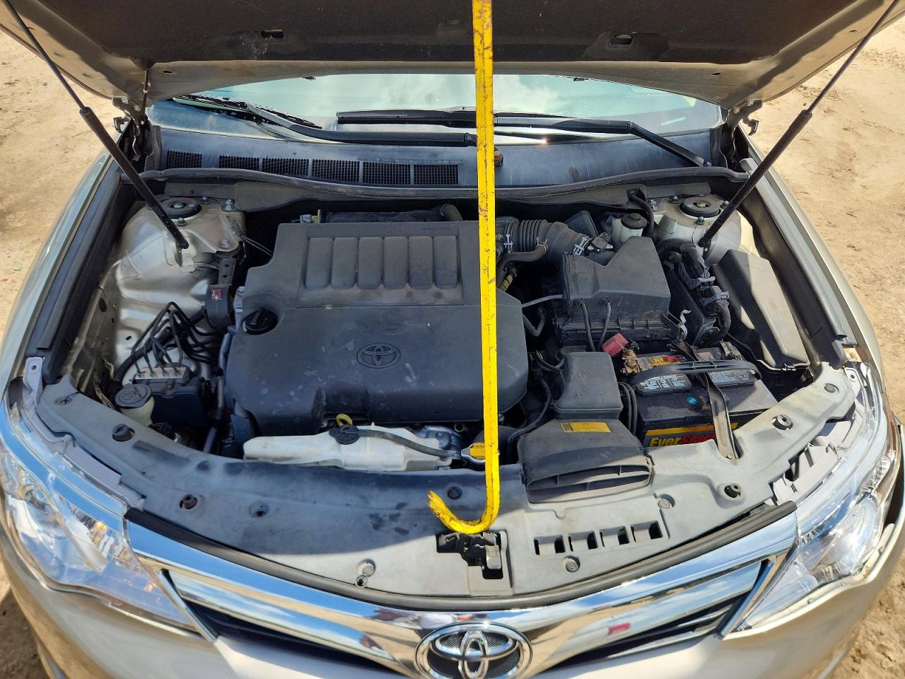 2014 Toyota Camry Xle V6 Gold vin: 4T1BK1FK1EU026250