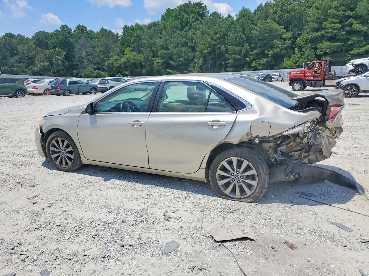 2015 Toyota Camry Xle V6 Beige vin: 4T1BK1FK1FU029070