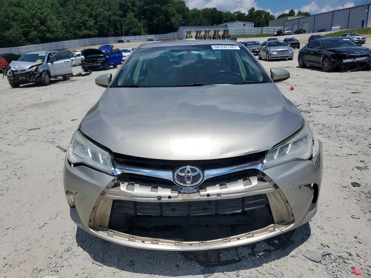 2015 Toyota Camry Xle V6 Beige vin: 4T1BK1FK1FU029070