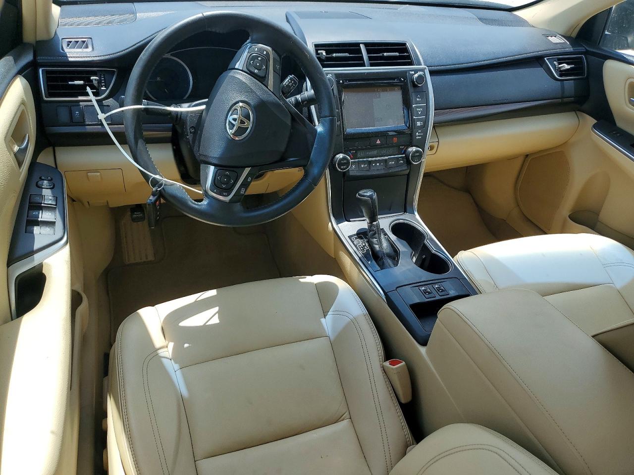 2015 Toyota Camry Xle V6 Beige vin: 4T1BK1FK1FU029070