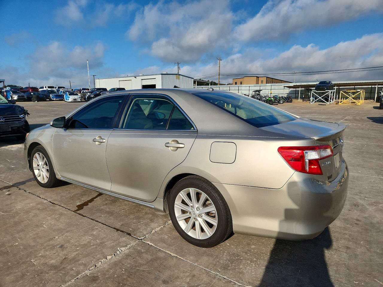 2013 Toyota Camry Xle V6 Beige vin: 4T1BK1FK2DU528330