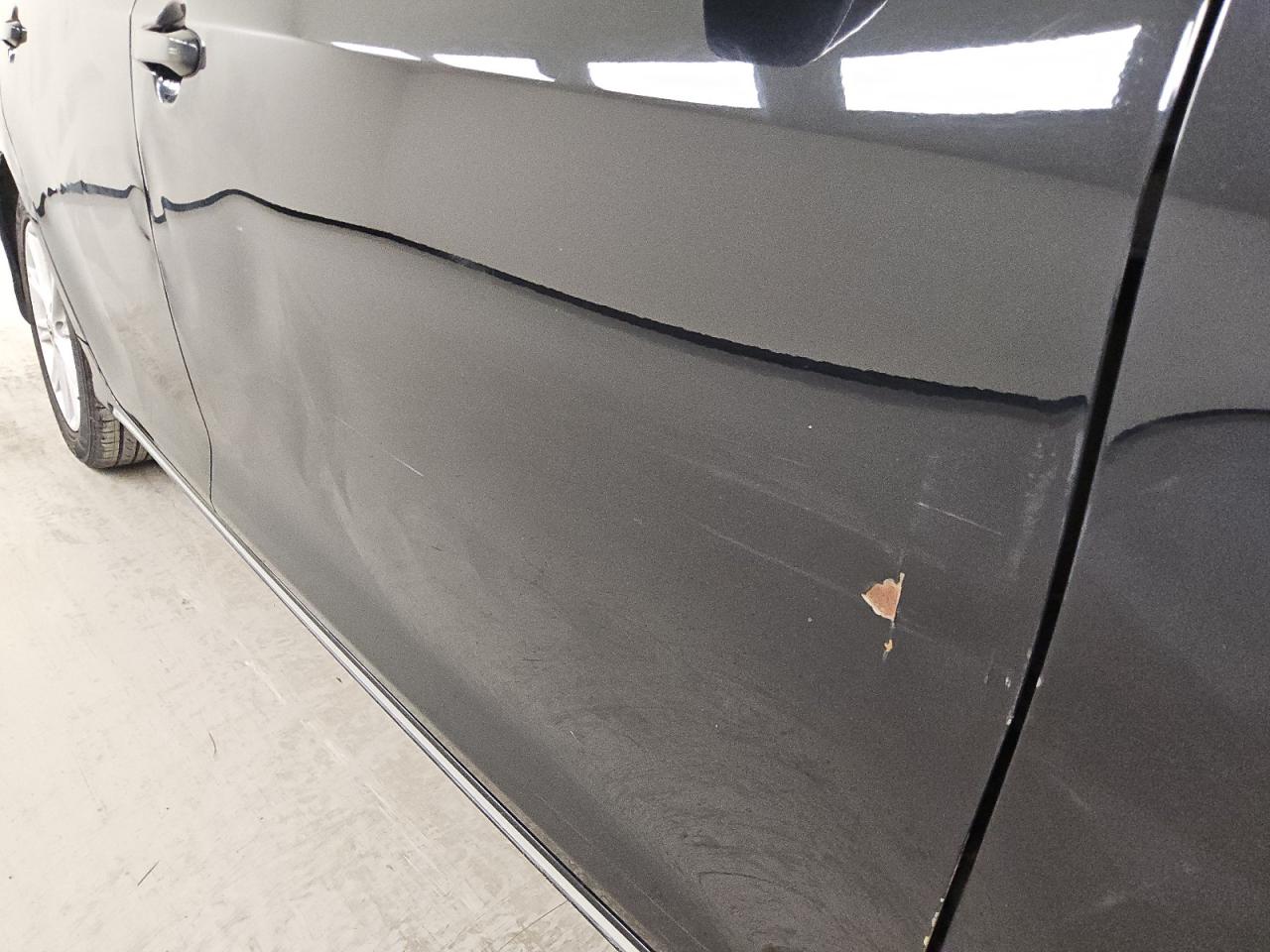 2014 Toyota Camry Xle V6 Black vin: 4T1BK1FK2EU025561 Damage: Right Front Door, Dent(S) W/ Paint Dmg, > 12 Inches