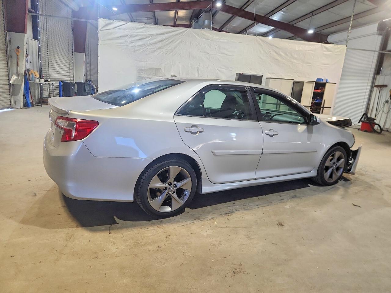 2014 Toyota Camry Se V6 Silver vin: 4T1BK1FK2EU548904