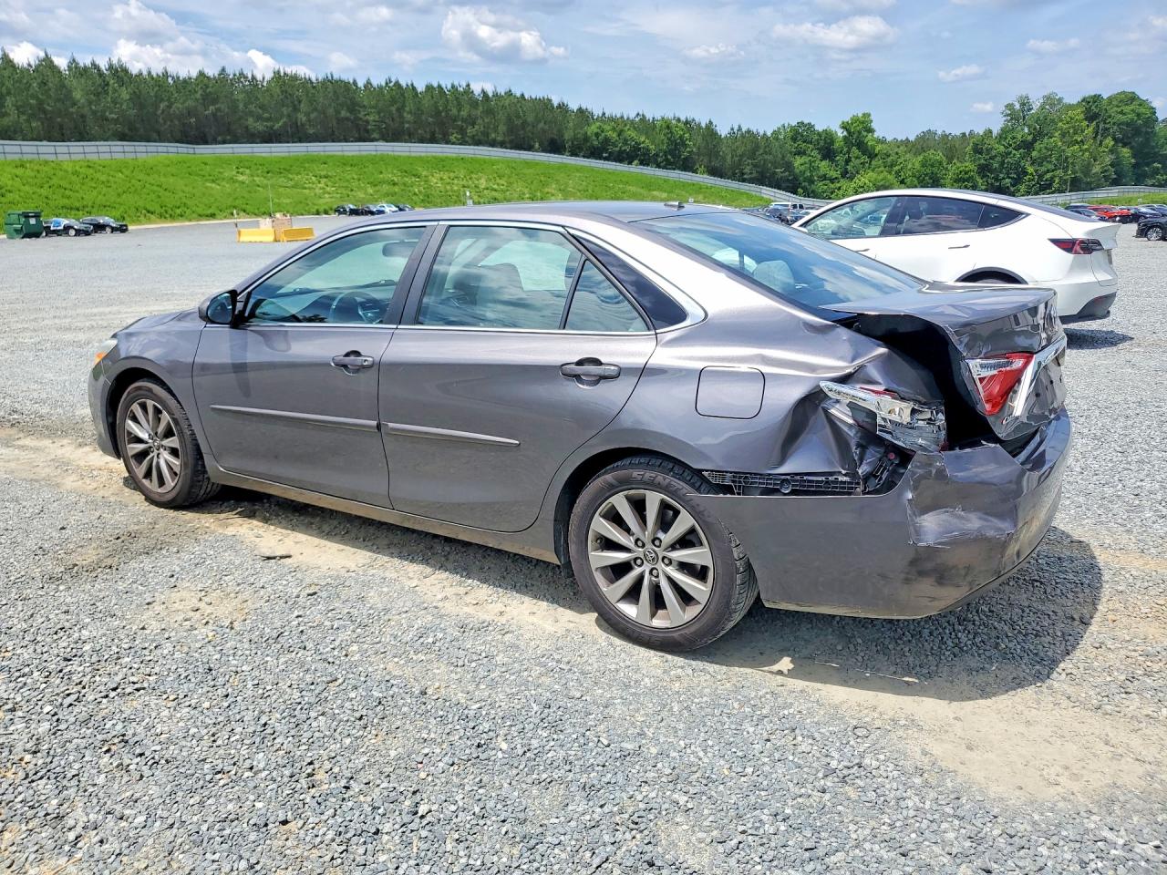2015 Toyota Camry Xle V6 Gray vin: 4T1BK1FK2FU568037