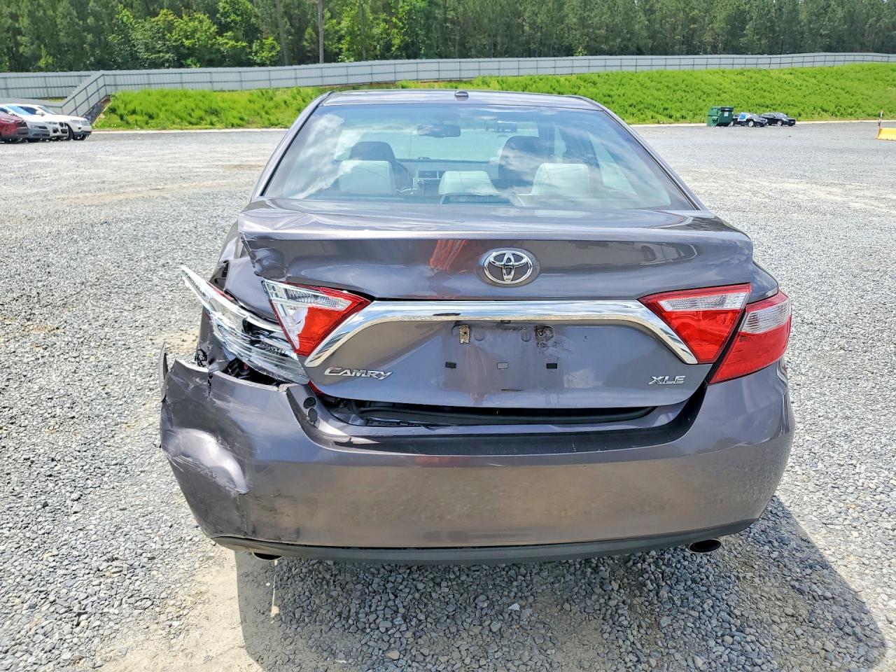 2015 Toyota Camry Xle V6 Gray vin: 4T1BK1FK2FU568037
