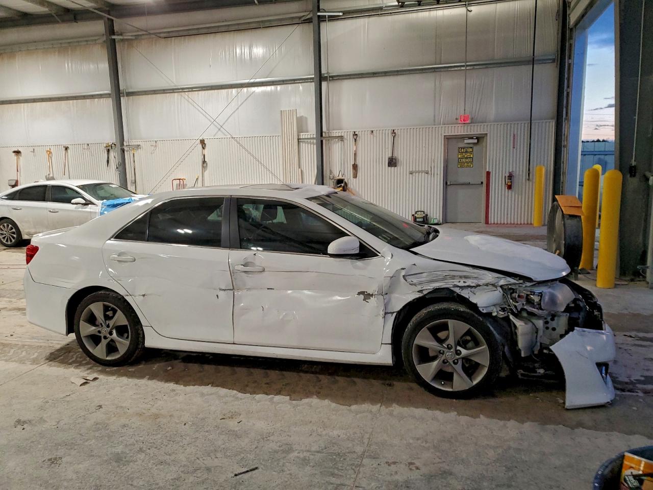 2012 Toyota Camry Se White vin: 4T1BK1FK3CU514029