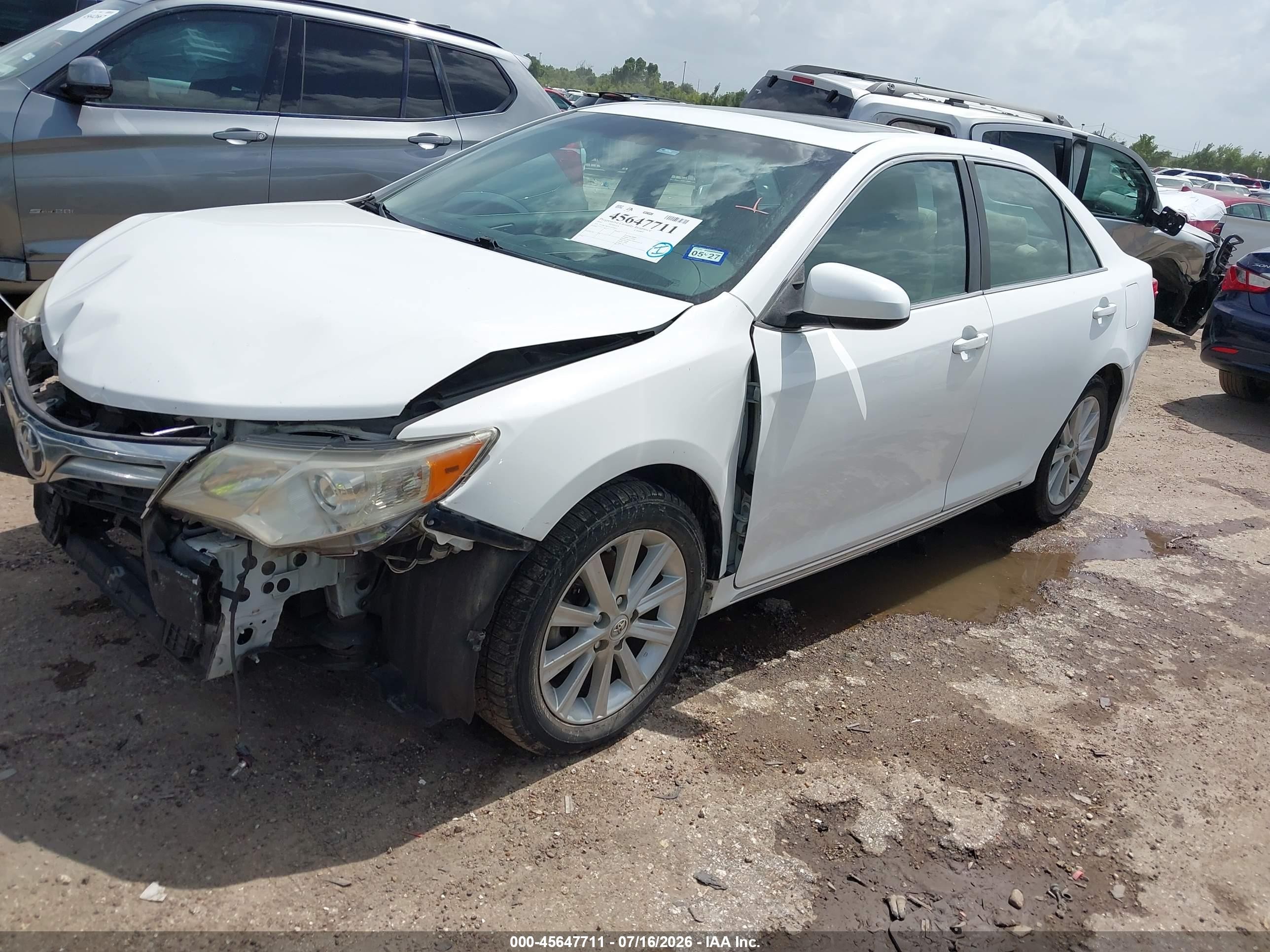 2012 Toyota Camry Xle V6 White vin: 4T1BK1FK3CU516895