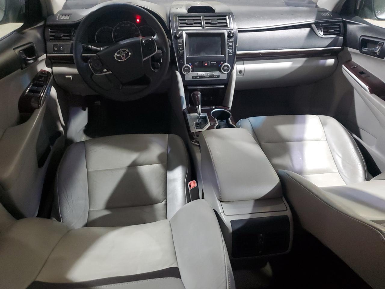 2012 Toyota Camry Xle V6 Silver vin: 4T1BK1FK3CU522504