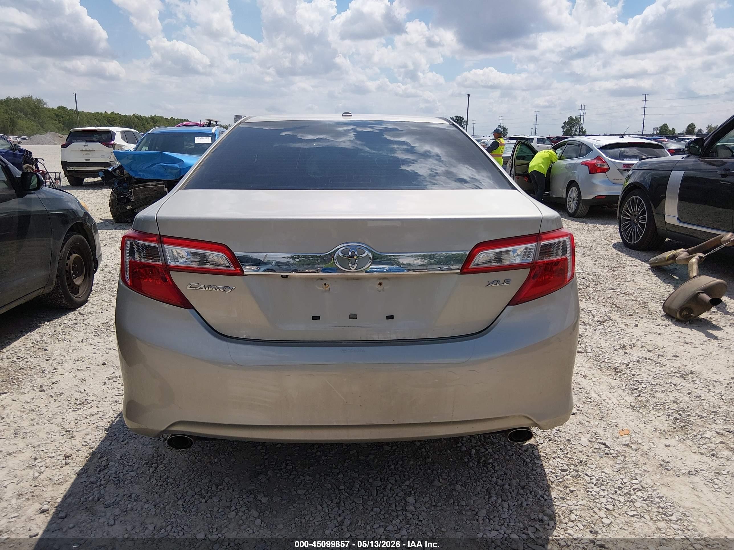 2014 Toyota Camry Xle V6 Beige vin: 4T1BK1FK3EU538351