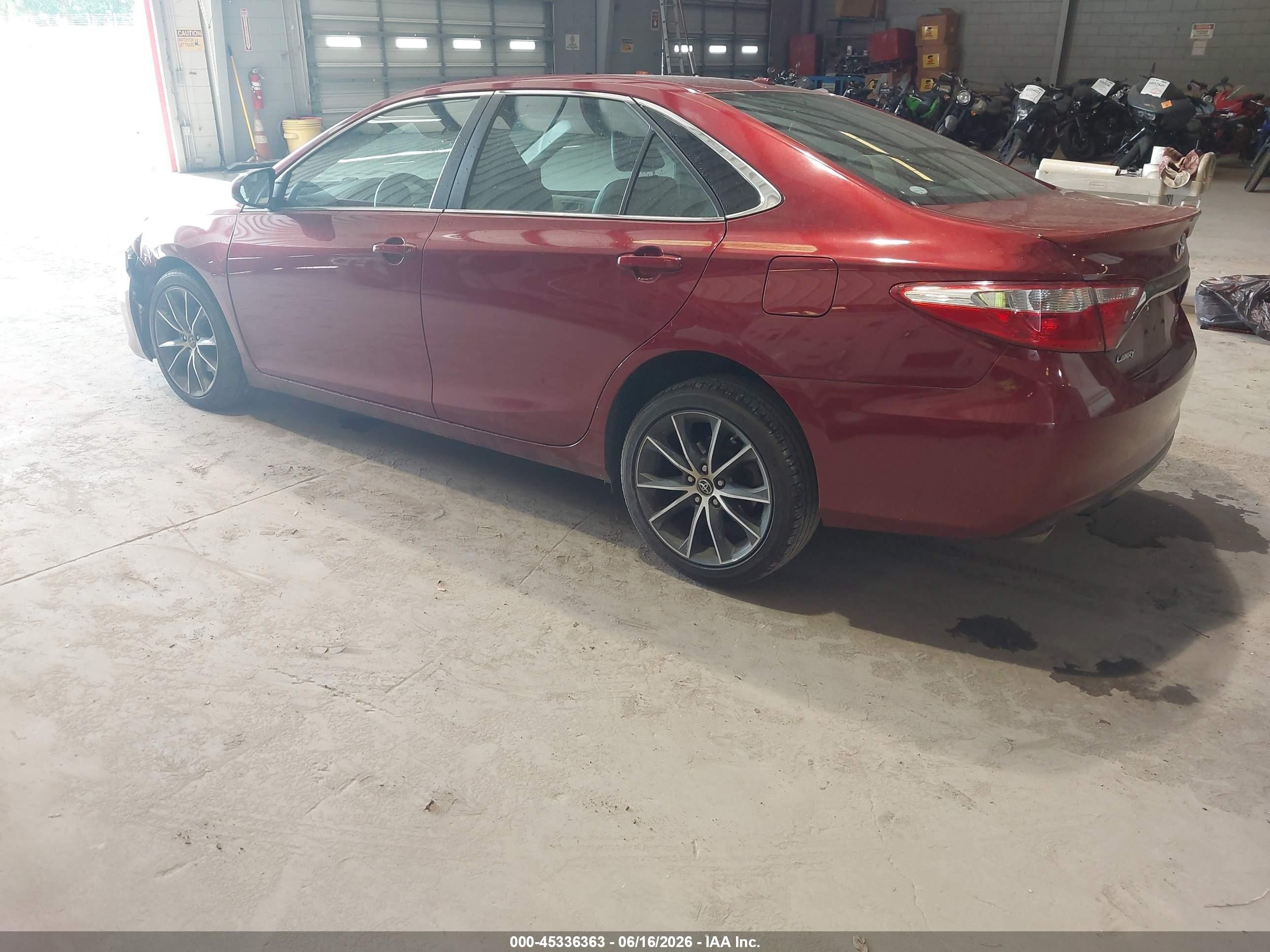 2015 Toyota Camry Xse V6 Burgundy vin: 4T1BK1FK3FU556835