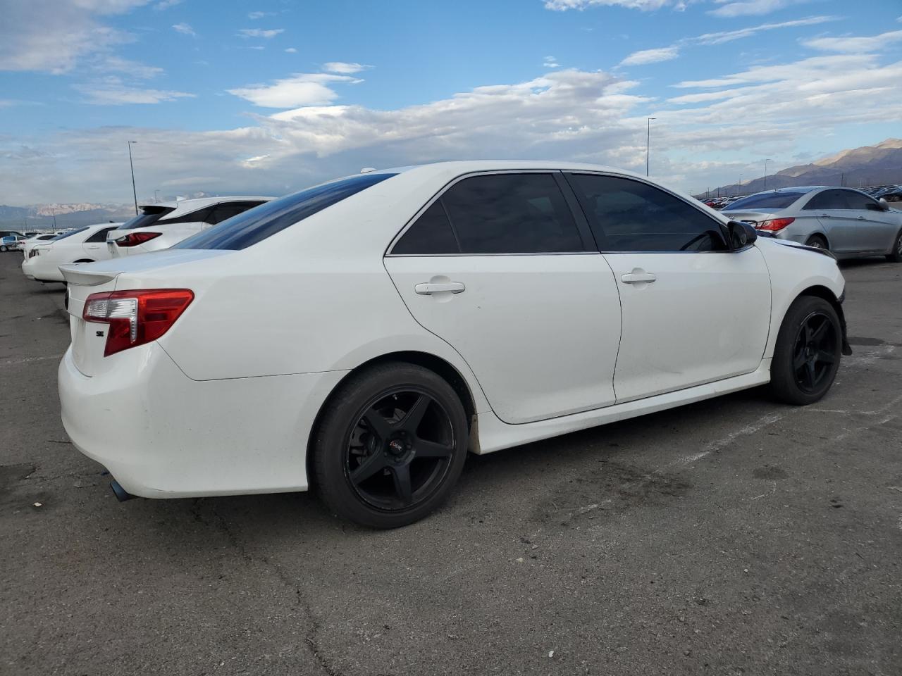2013 Toyota Camry Se White vin: 4T1BK1FK4DU535683