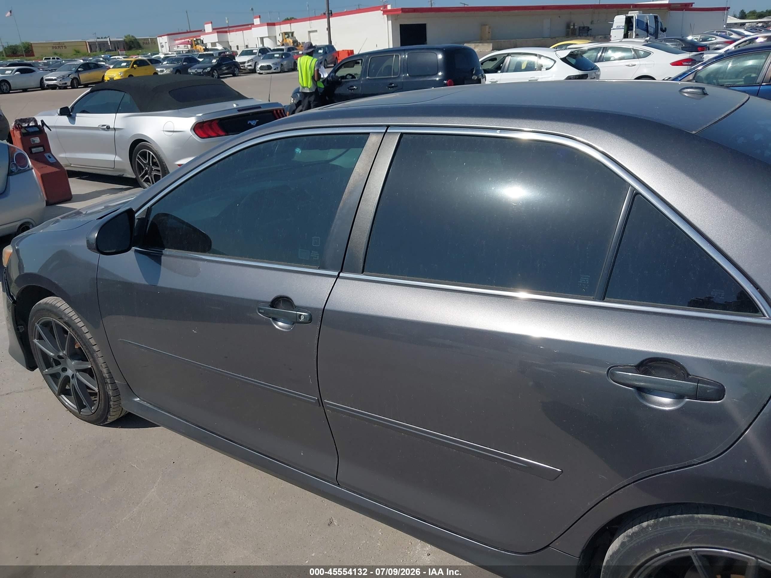 2014 Toyota Camry Se V6 Gray vin: 4T1BK1FK4EU024024
