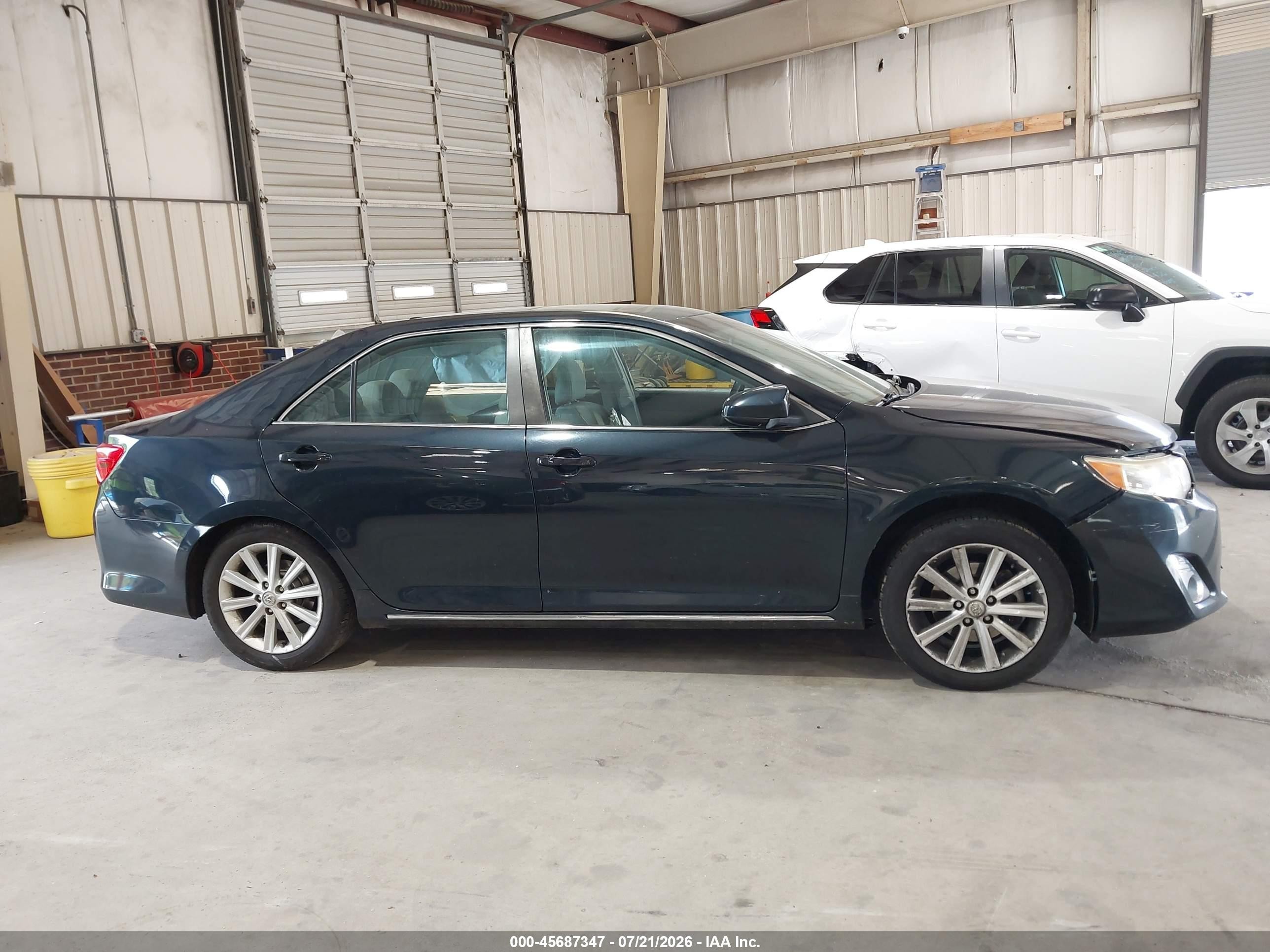 2014 Toyota Camry Xle V6 Черный vin: 4T1BK1FK4EU541341