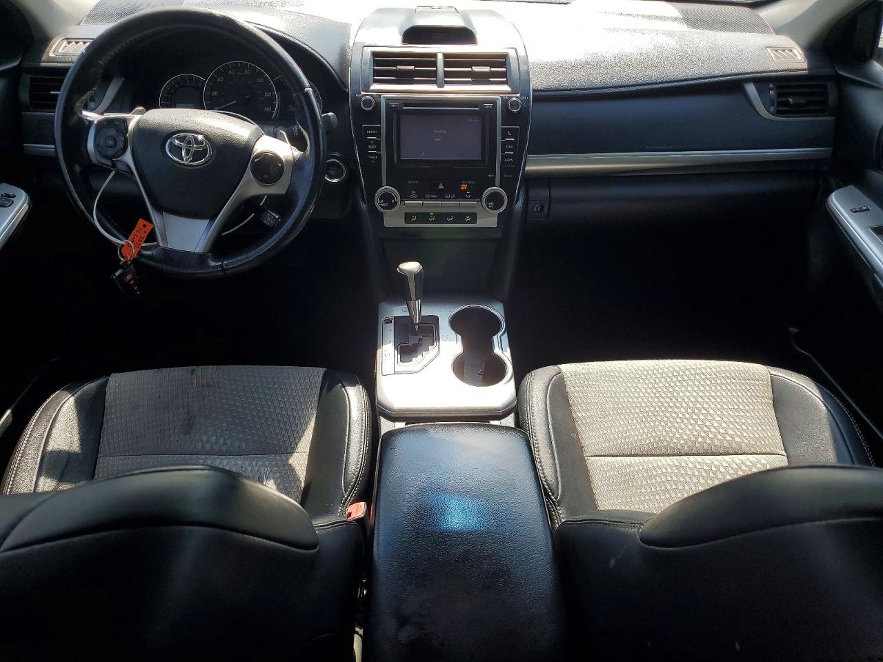2014 Toyota Camry Se V6 White vin: 4T1BK1FK4EU543235