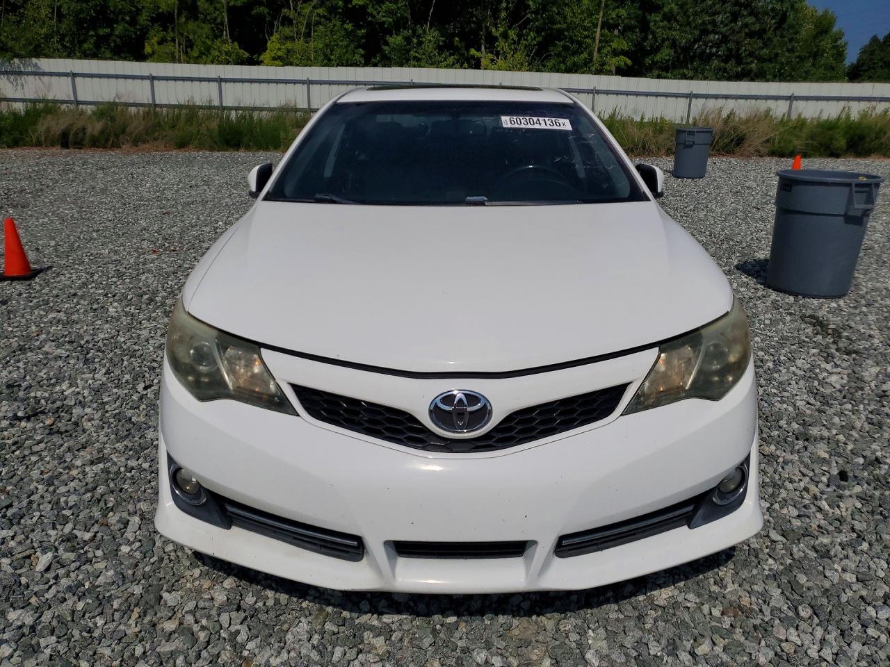 2014 Toyota Camry Se V6 White vin: 4T1BK1FK4EU543235