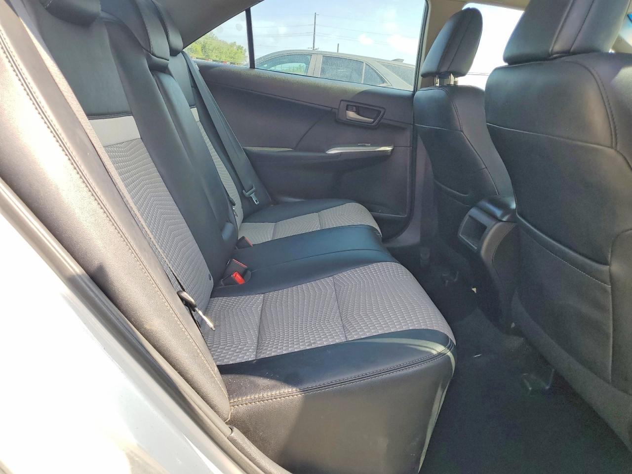 2014 Toyota Camry Se V6 White vin: 4T1BK1FK4EU543235