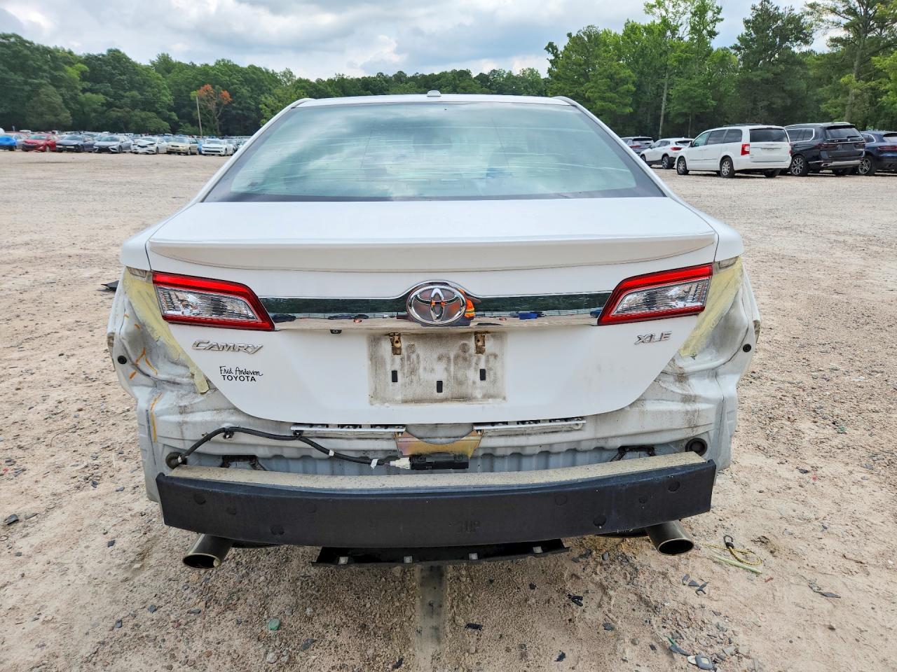 2012 Toyota Camry Xle V6 White vin: 4T1BK1FK5CU500410