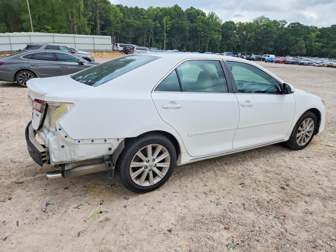 2012 Toyota Camry Xle V6 White vin: 4T1BK1FK5CU500410