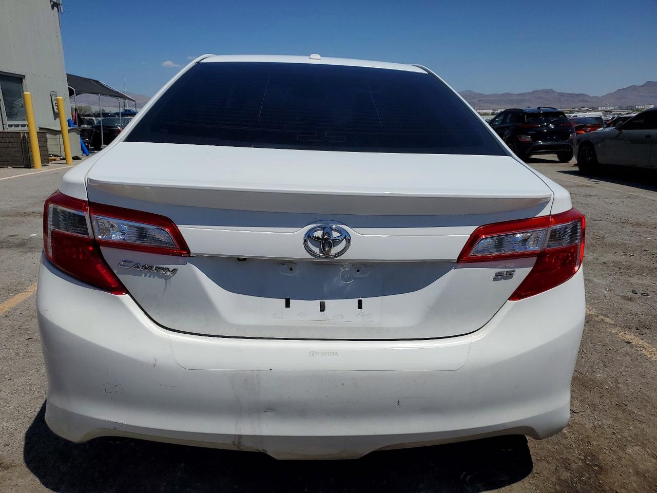 2012 Toyota Camry Se V6 White vin: 4T1BK1FK5CU510662