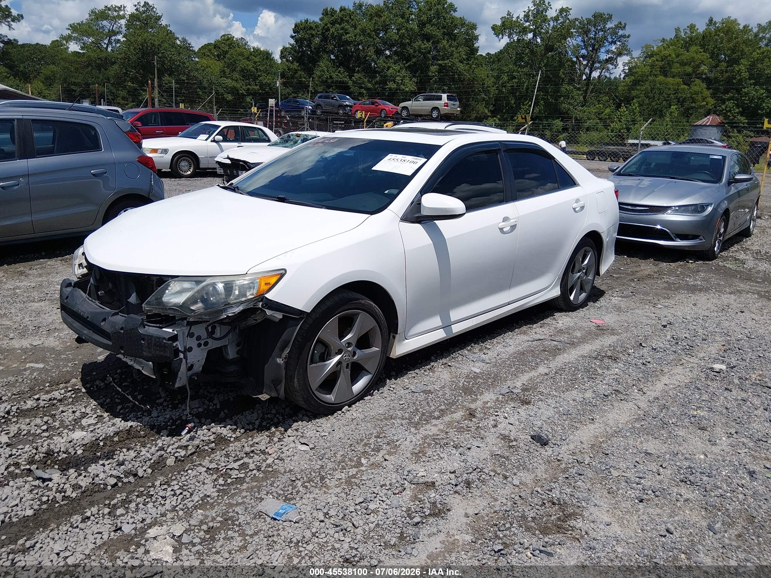 2012 Toyota Camry Se V6 White vin: 4T1BK1FK5CU516056