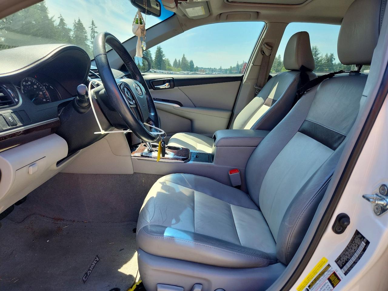 2012 Toyota Camry Xle V6 White vin: 4T1BK1FK5CU518521